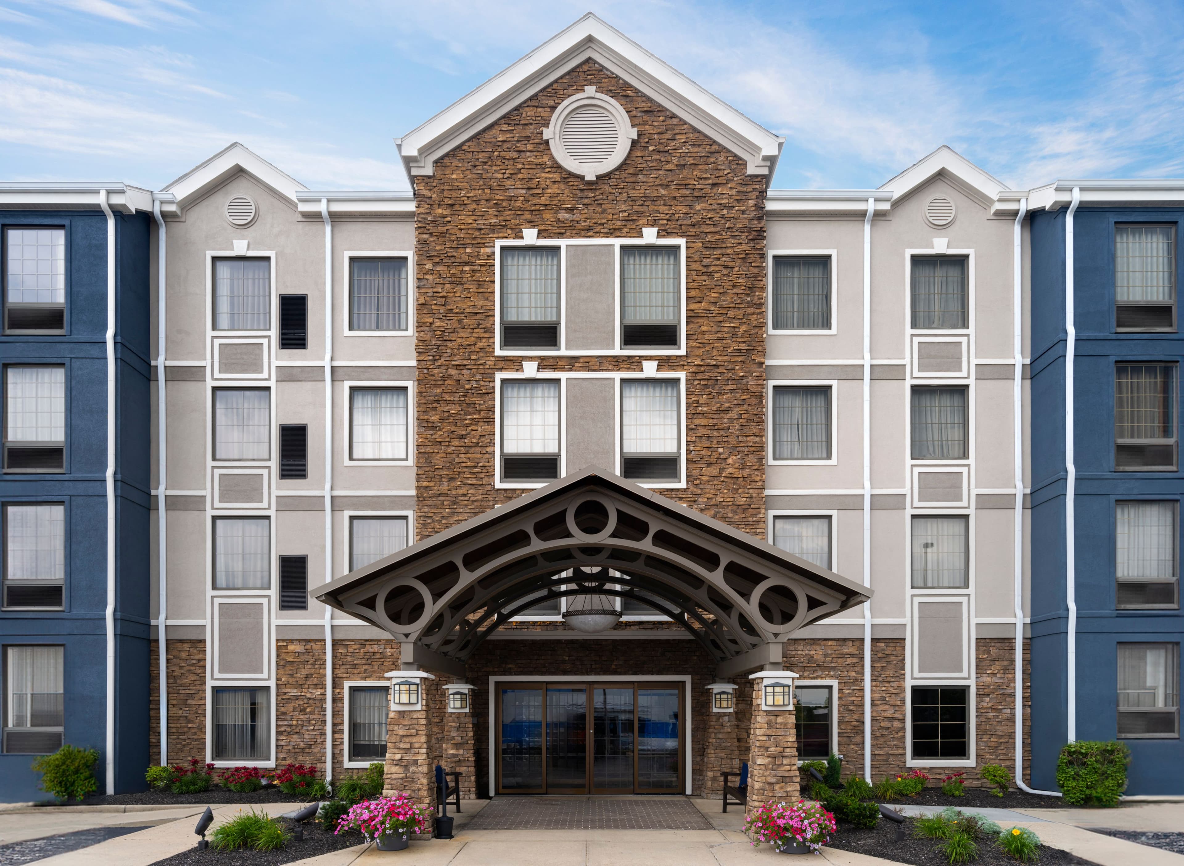 Staybridge Suites Indianapolis-Airport - Image 1
