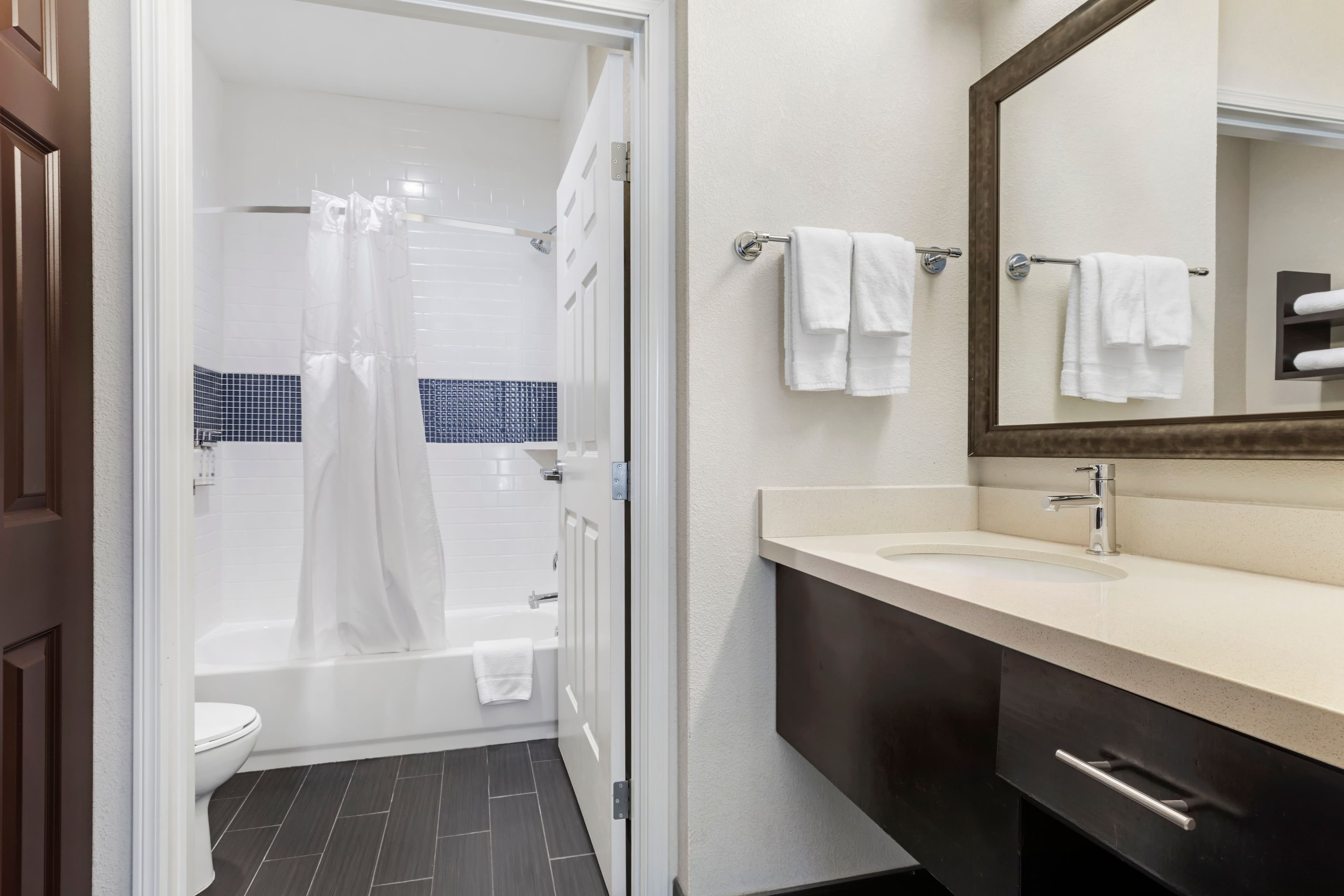 Staybridge Suites Plano North - Frisco — 8
