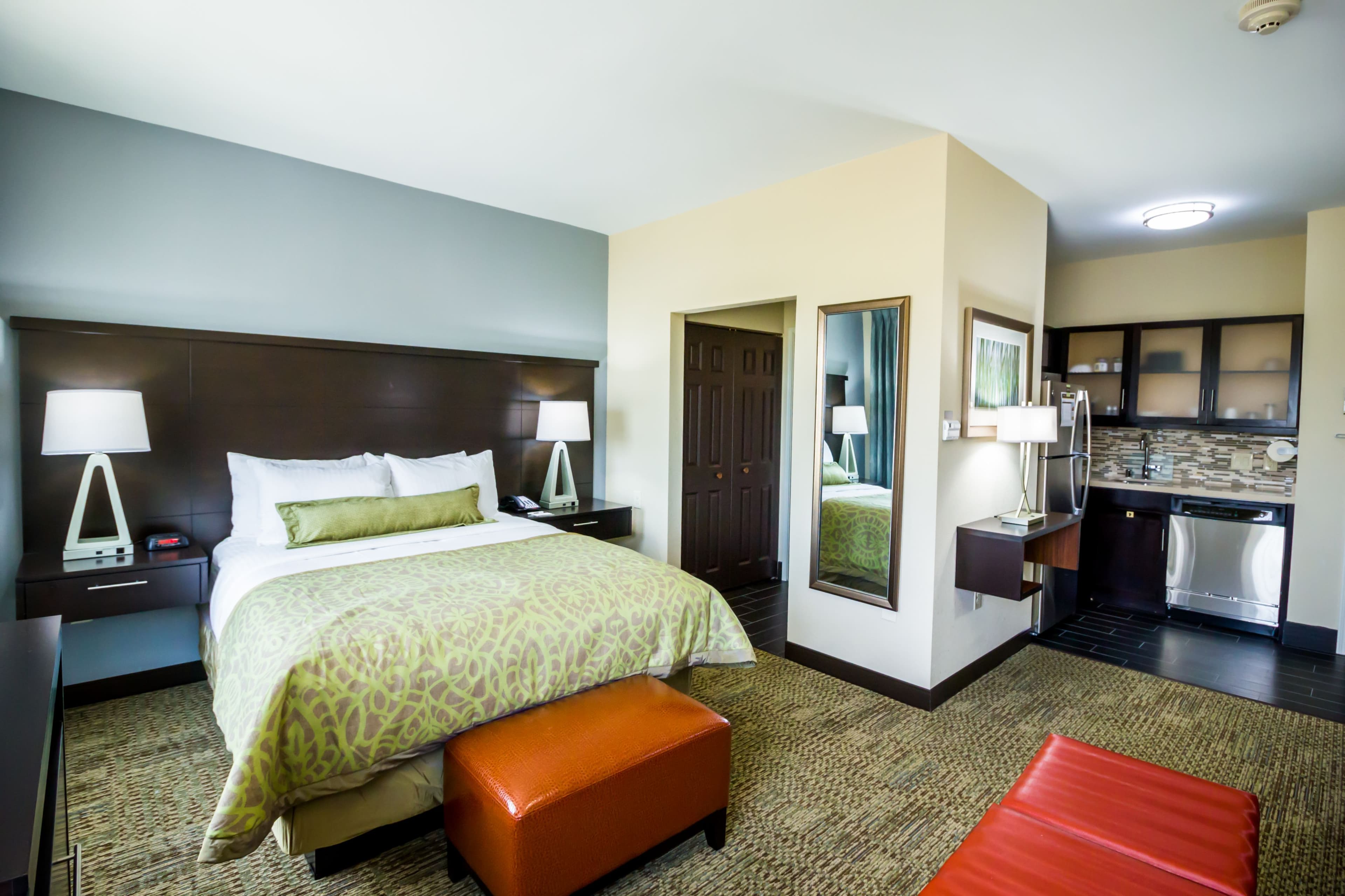 Staybridge Suites Plano North - Frisco — 7
