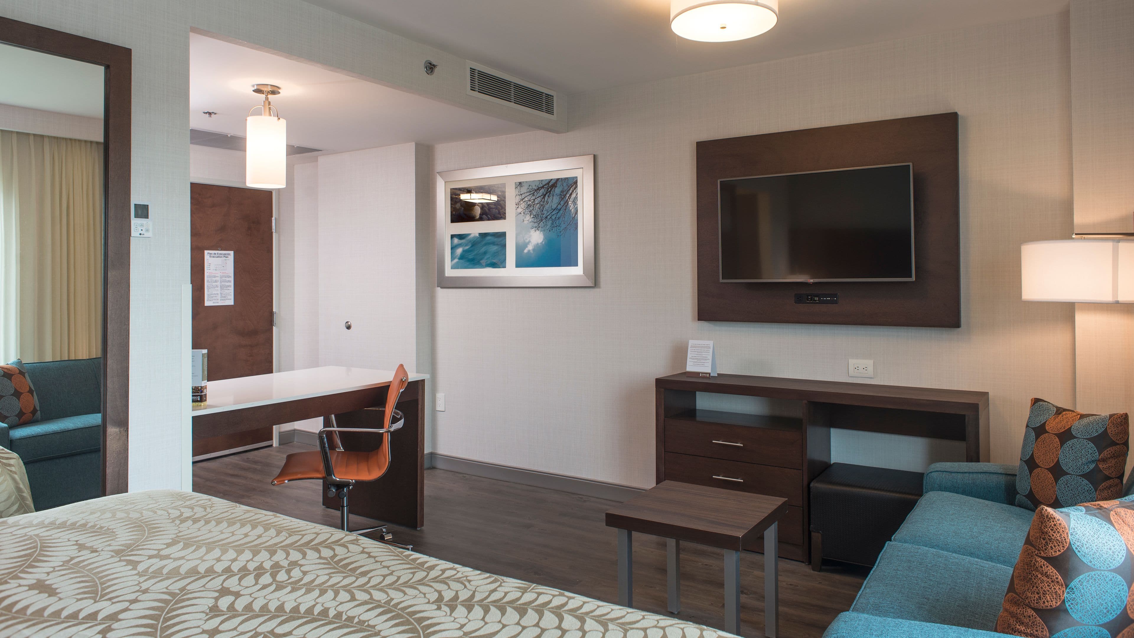 Staybridge Suites Puebla — 16