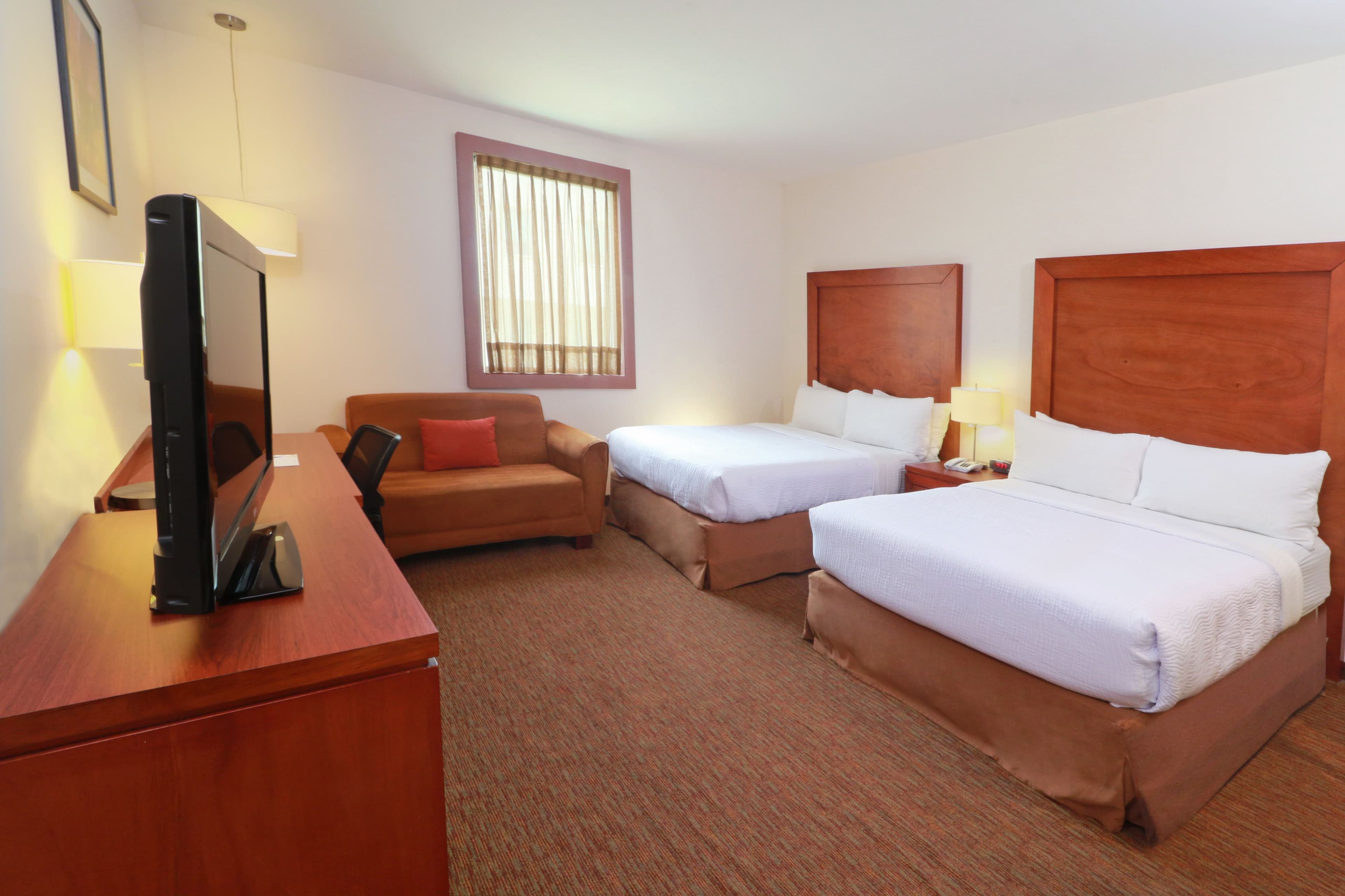Staybridge Suites Queretaro — 29