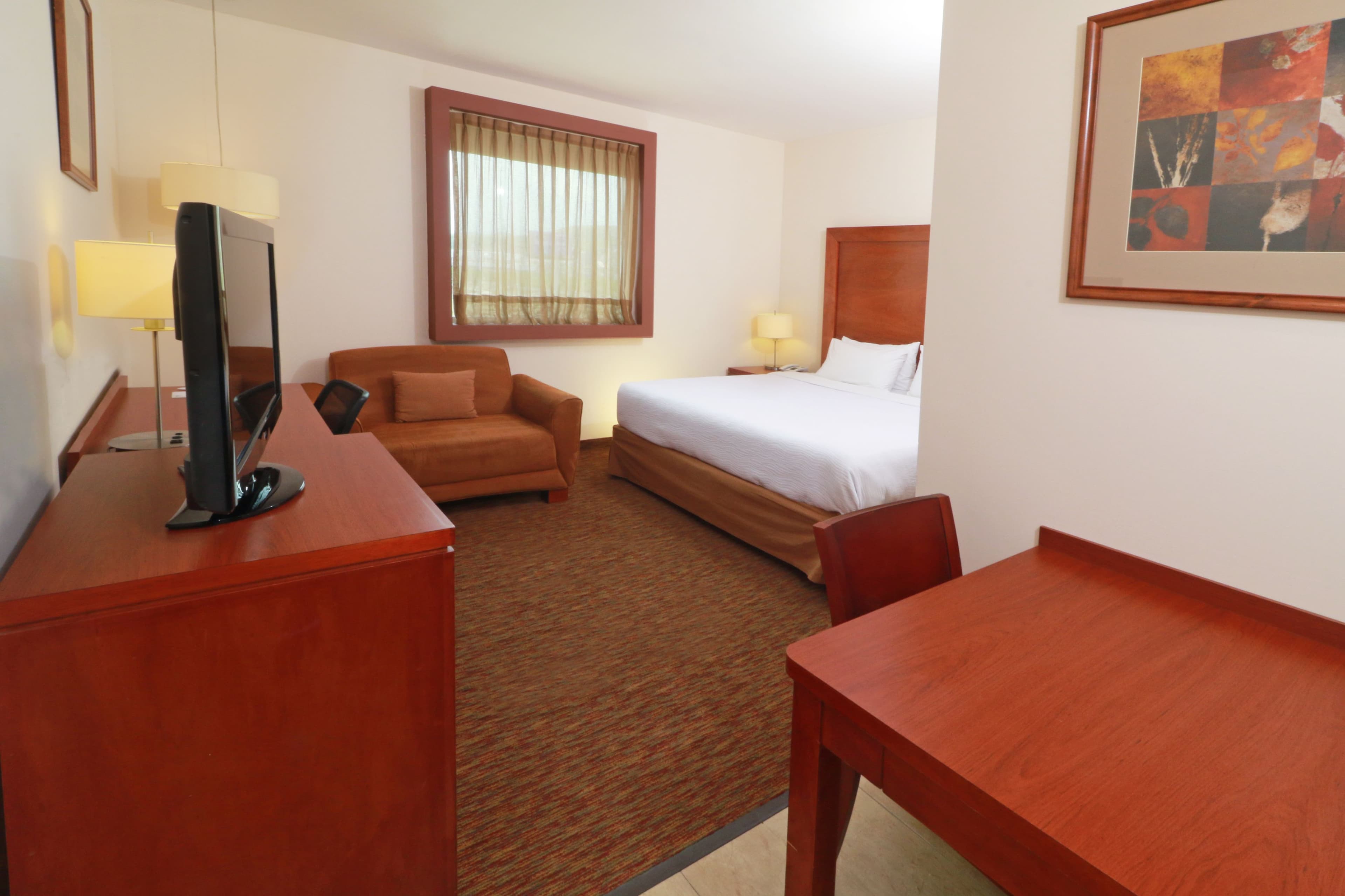 Staybridge Suites Queretaro — 9