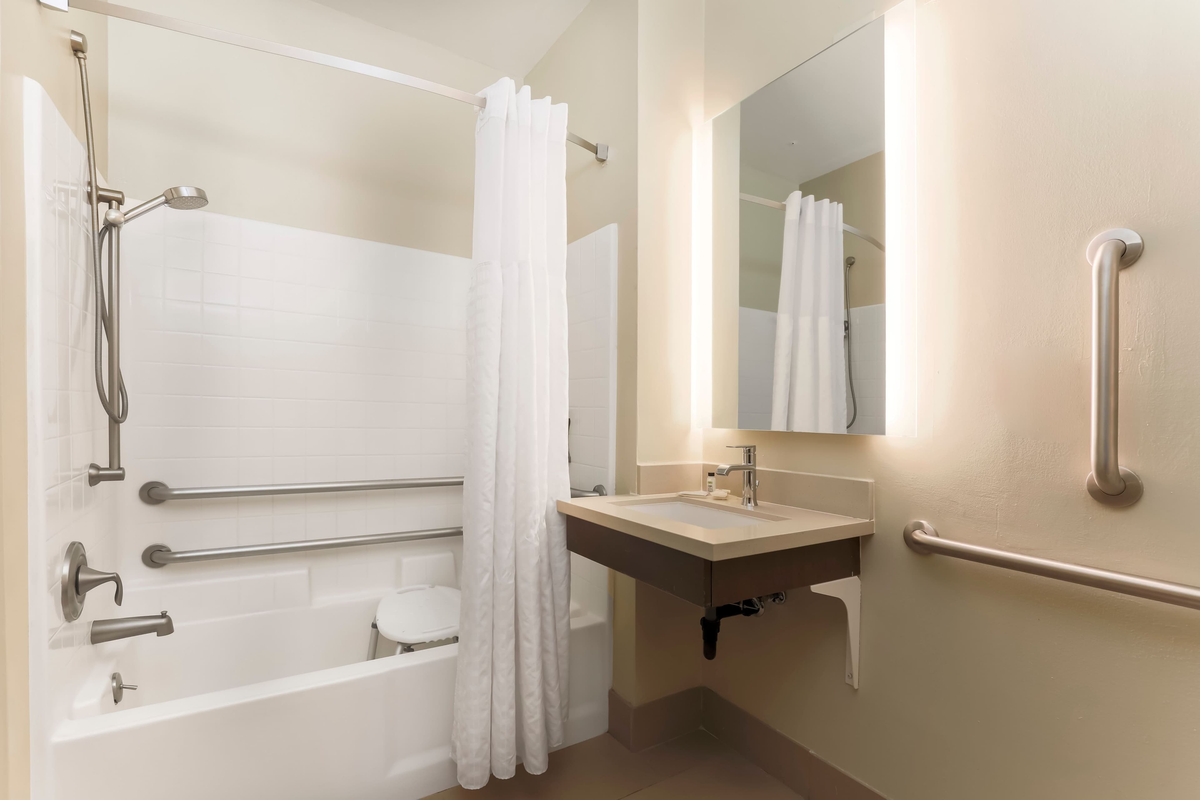 1 Qn Studio Suite Mobil Acc Tub - Image 5