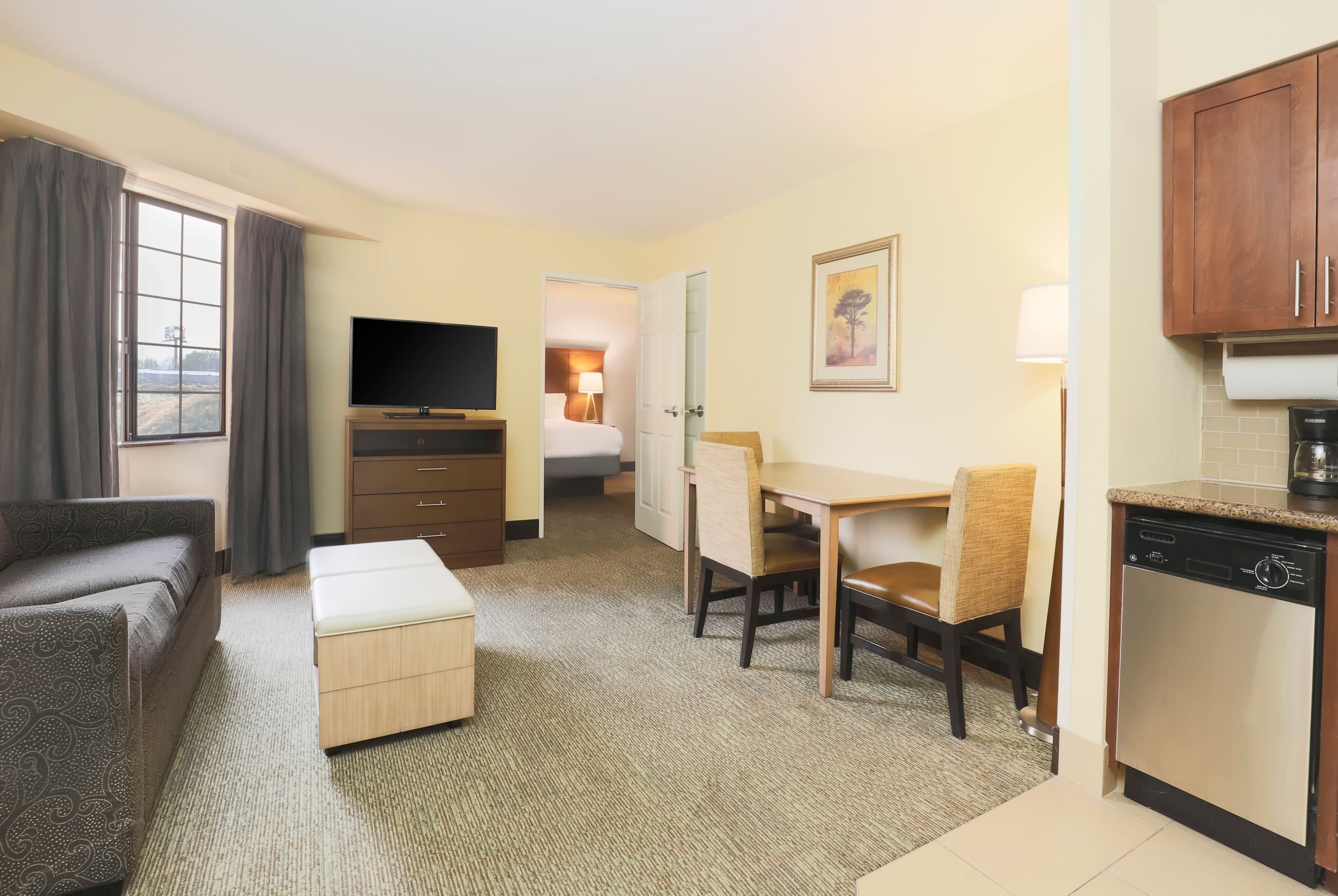 Staybridge Suites Reno — 45