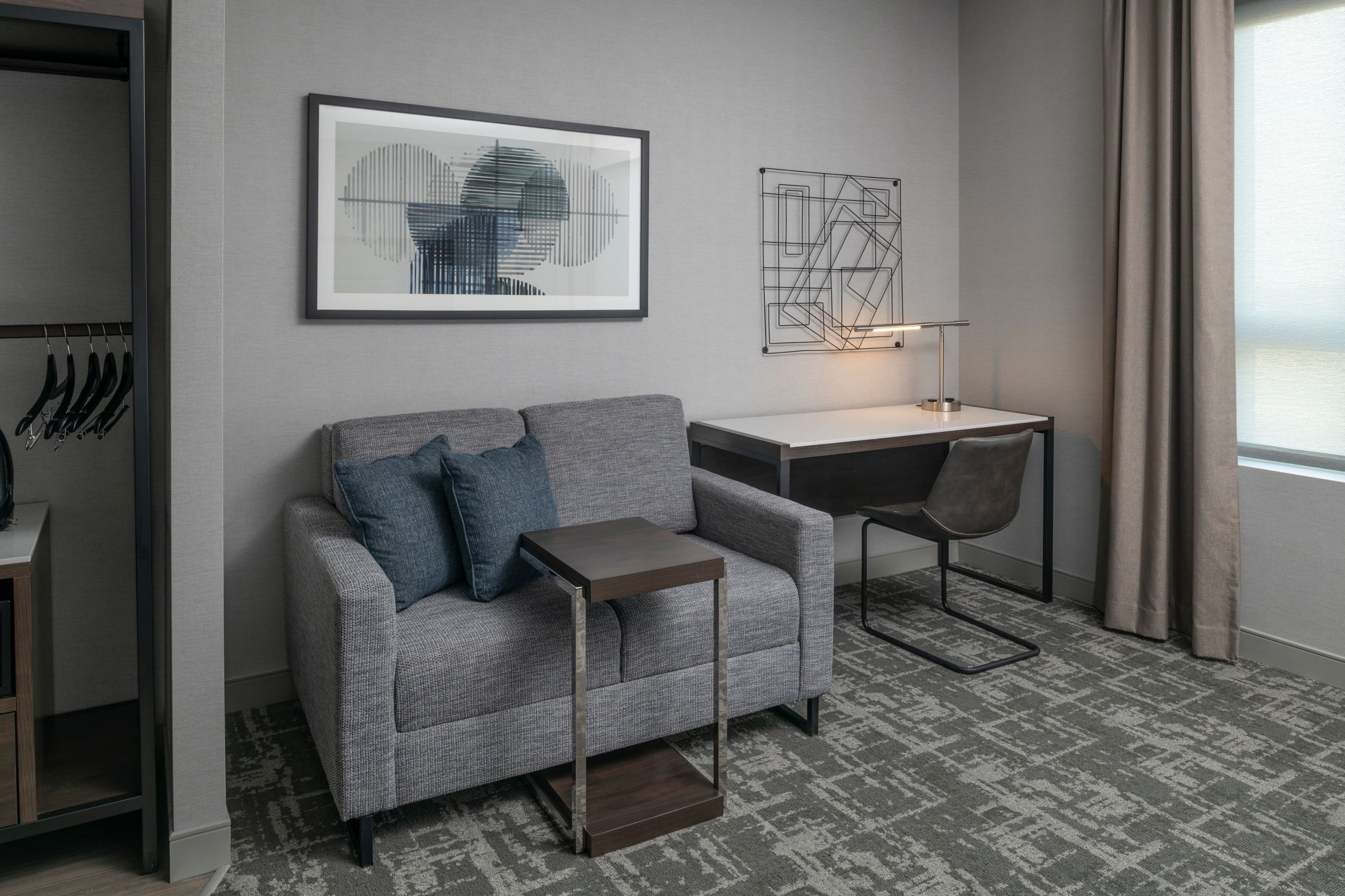 Staybridge Suites Boston Logan Airport - Revere — 20
