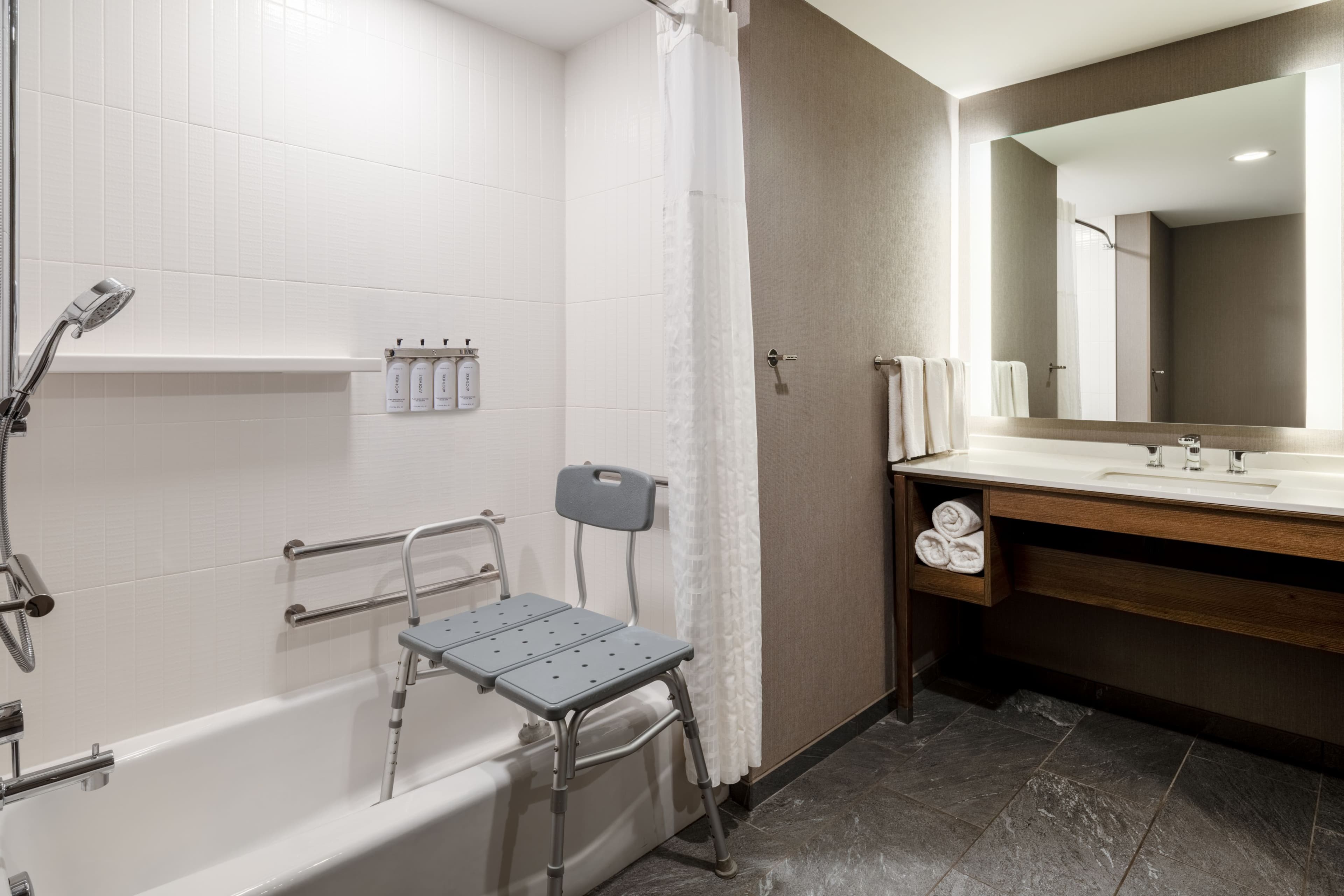 Staybridge Suites Rochester – Mayo Clinic Area — 33