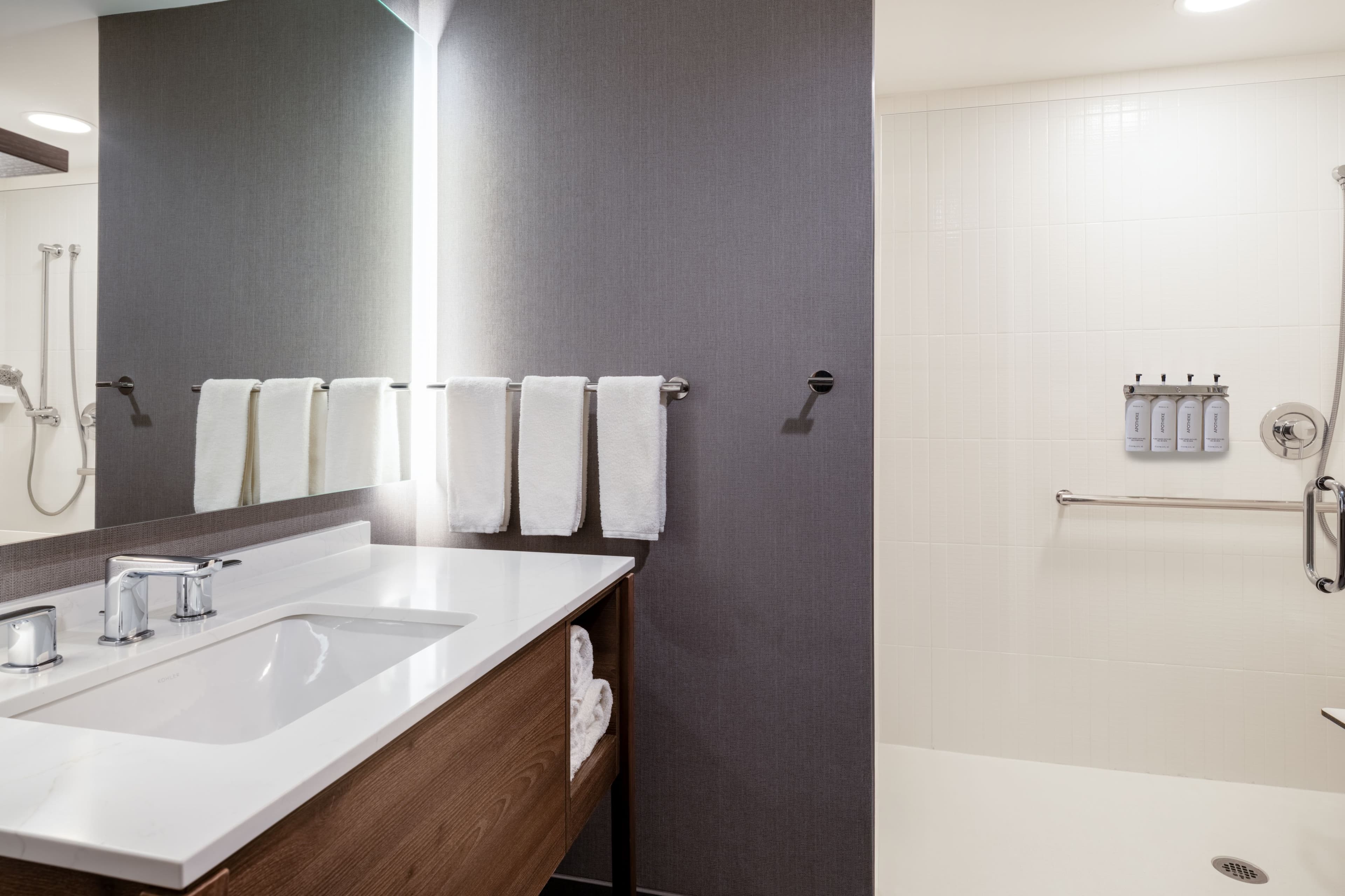 Staybridge Suites Rochester – Mayo Clinic Area — 28