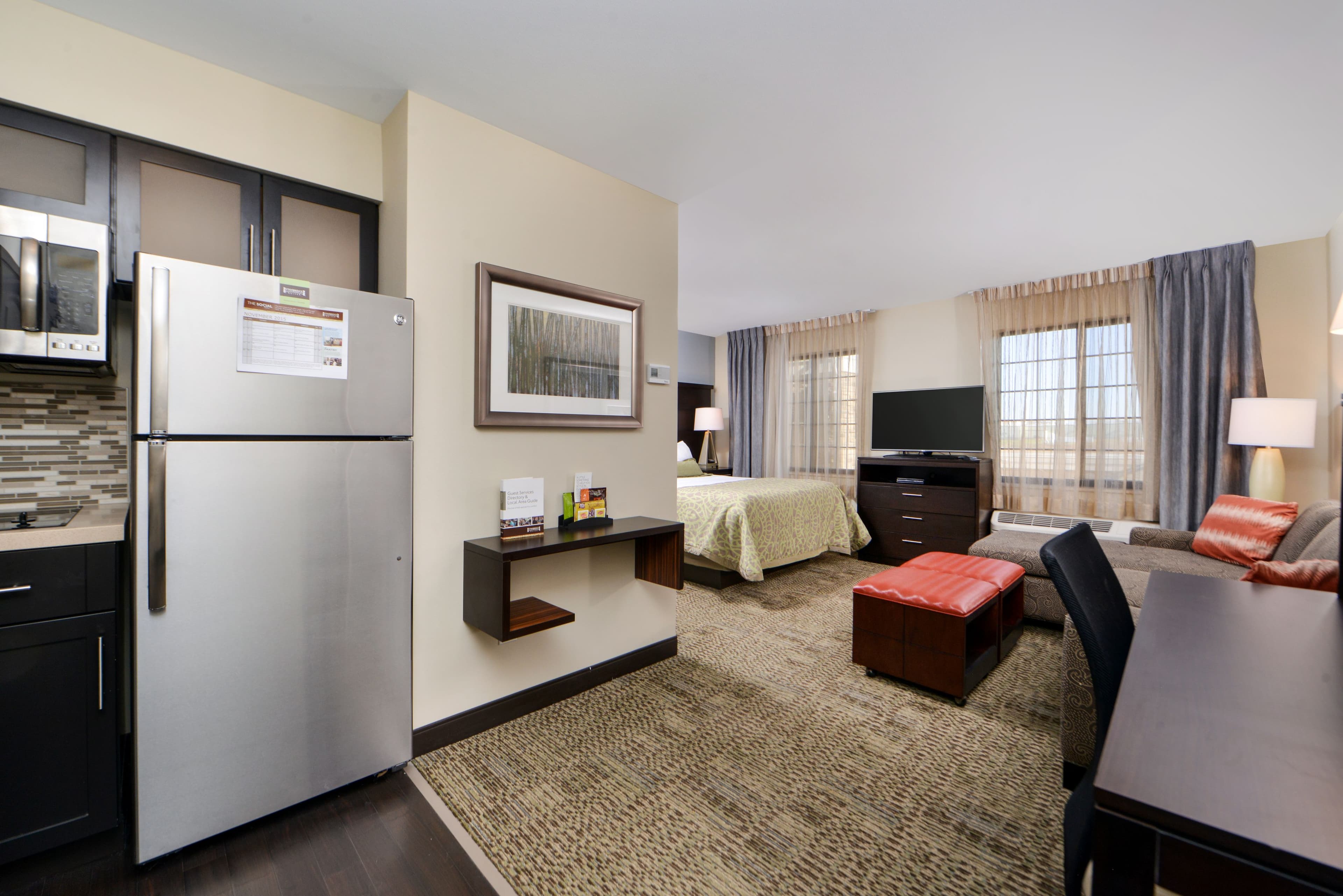 Staybridge Suites Rochester - Commerce DR NW — 11