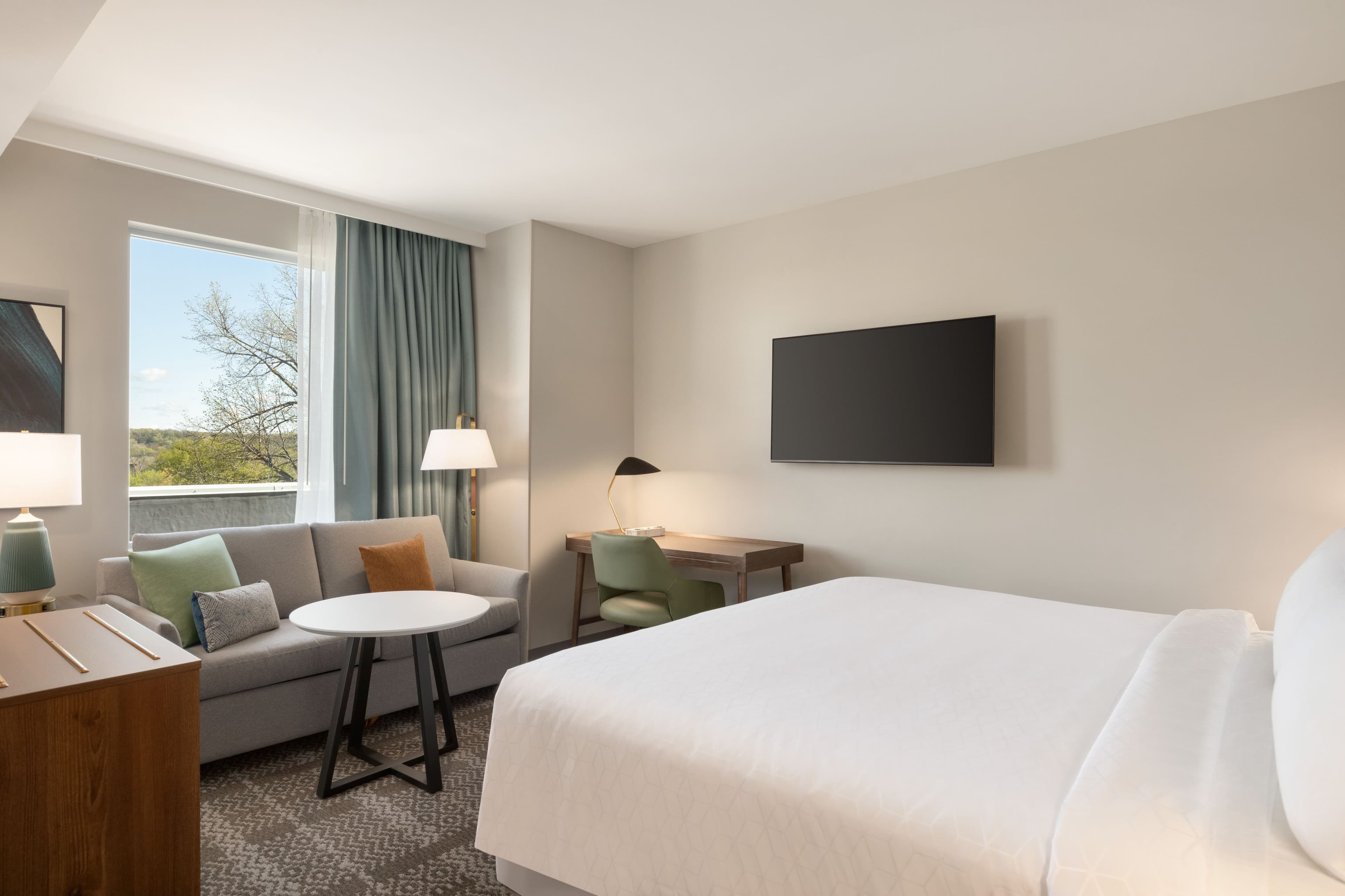 Staybridge Suites Rochester – Mayo Clinic Area - Image 3