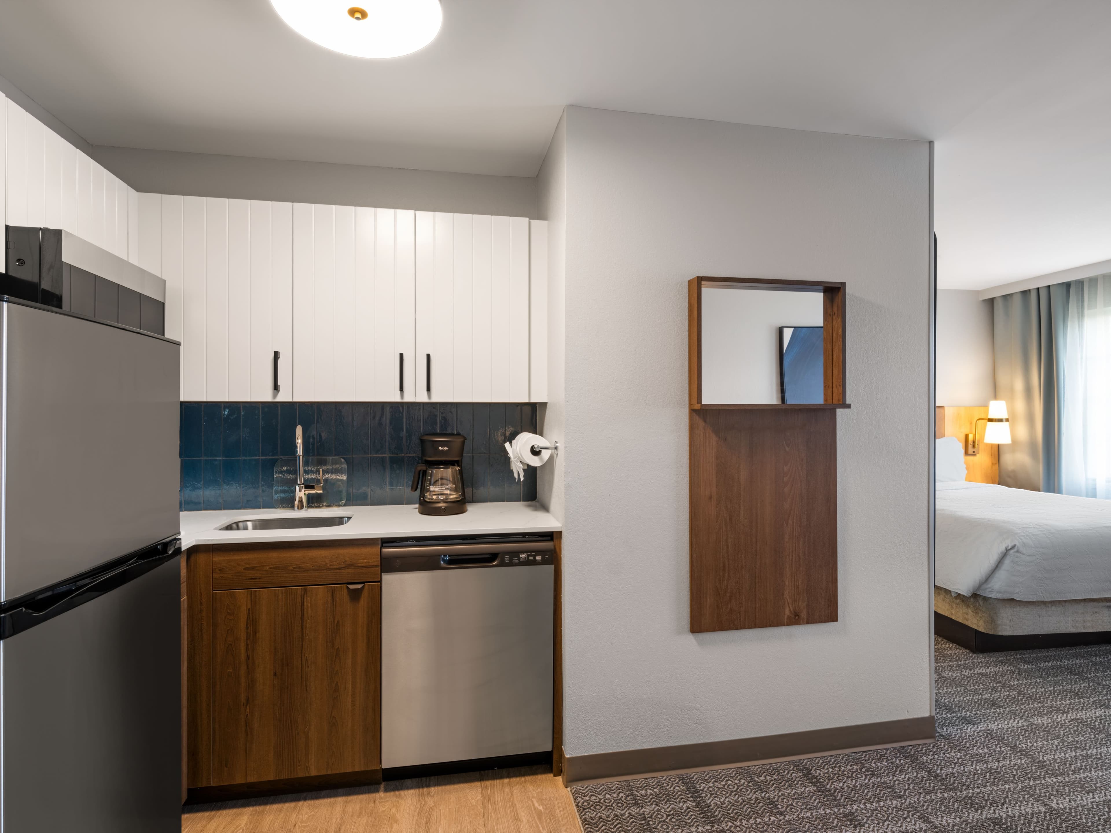 Staybridge Suites Rochester University - Image 3