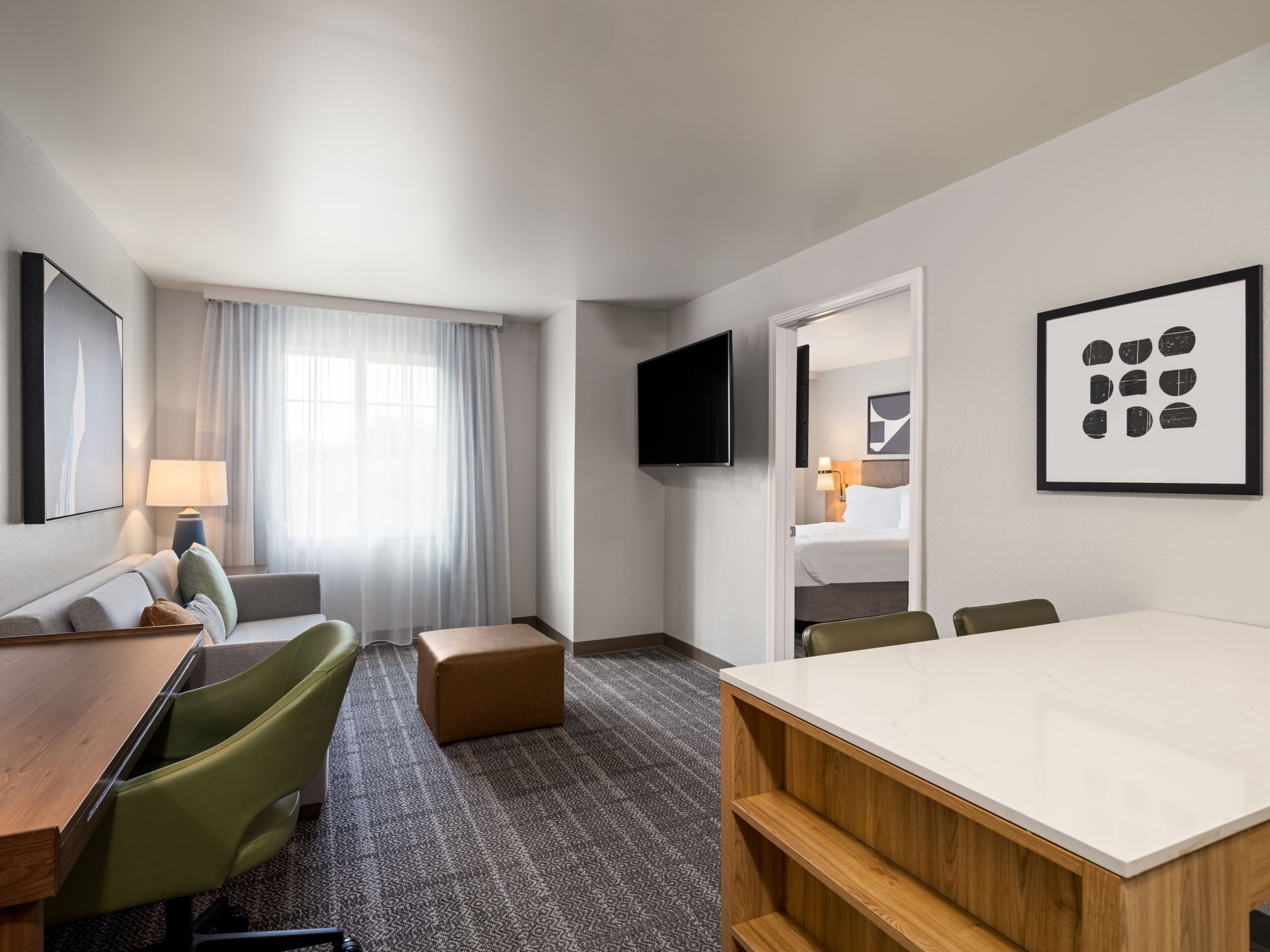 Staybridge Suites Rochester University — 14