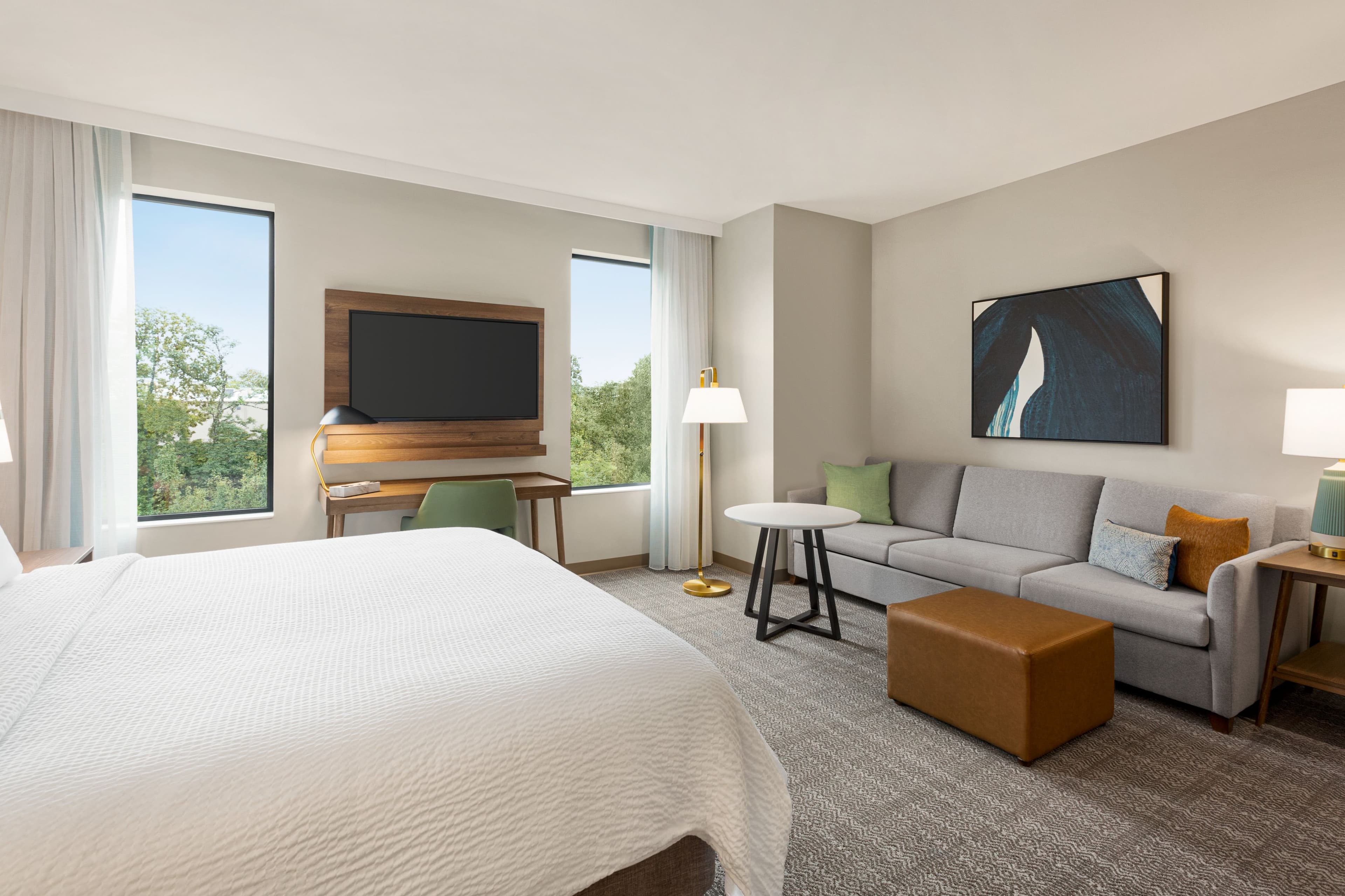 Staybridge Suites Rockford - Image 3
