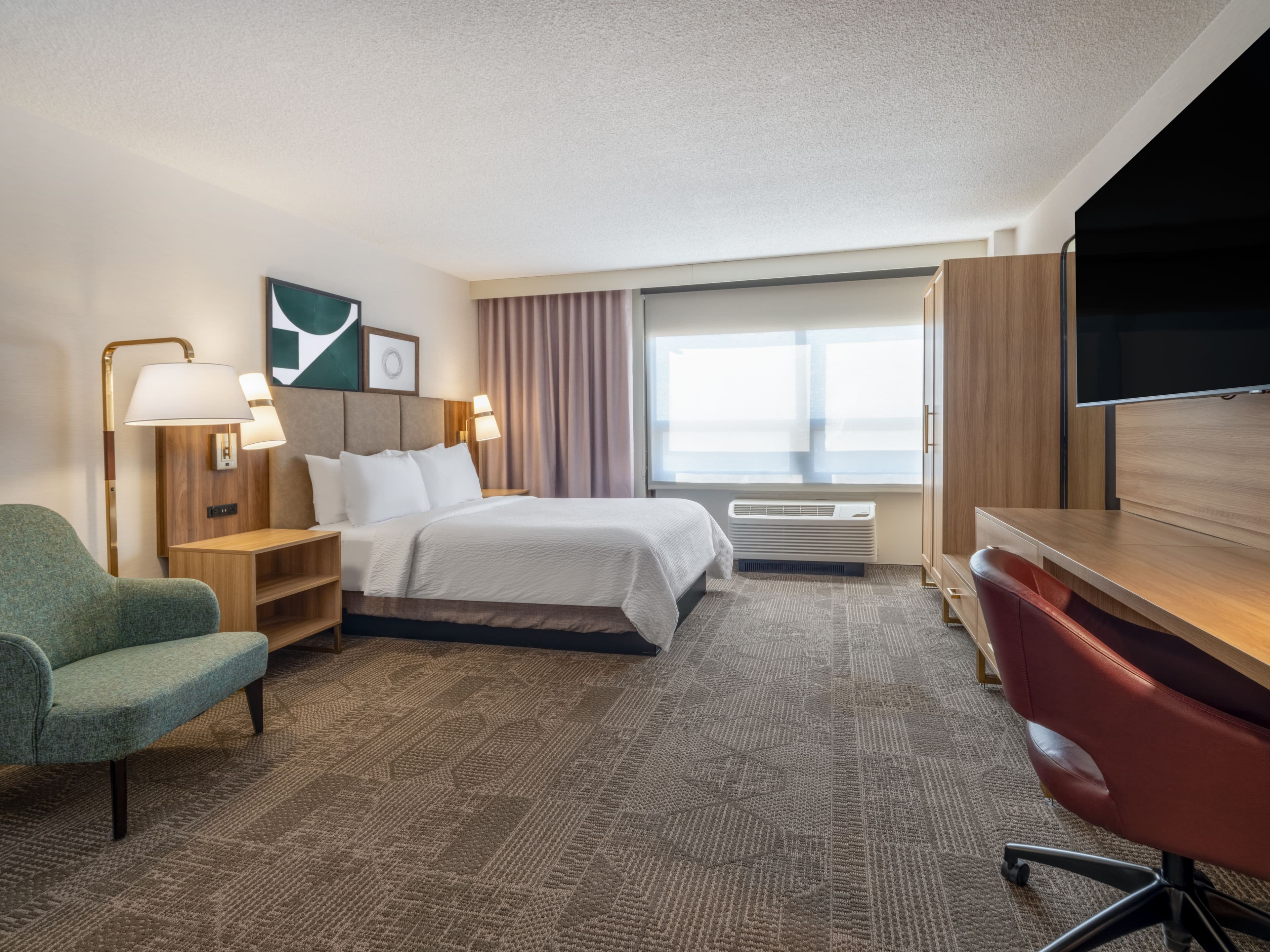 Staybridge Suites Chicago O'Hare - Rosemont — 30