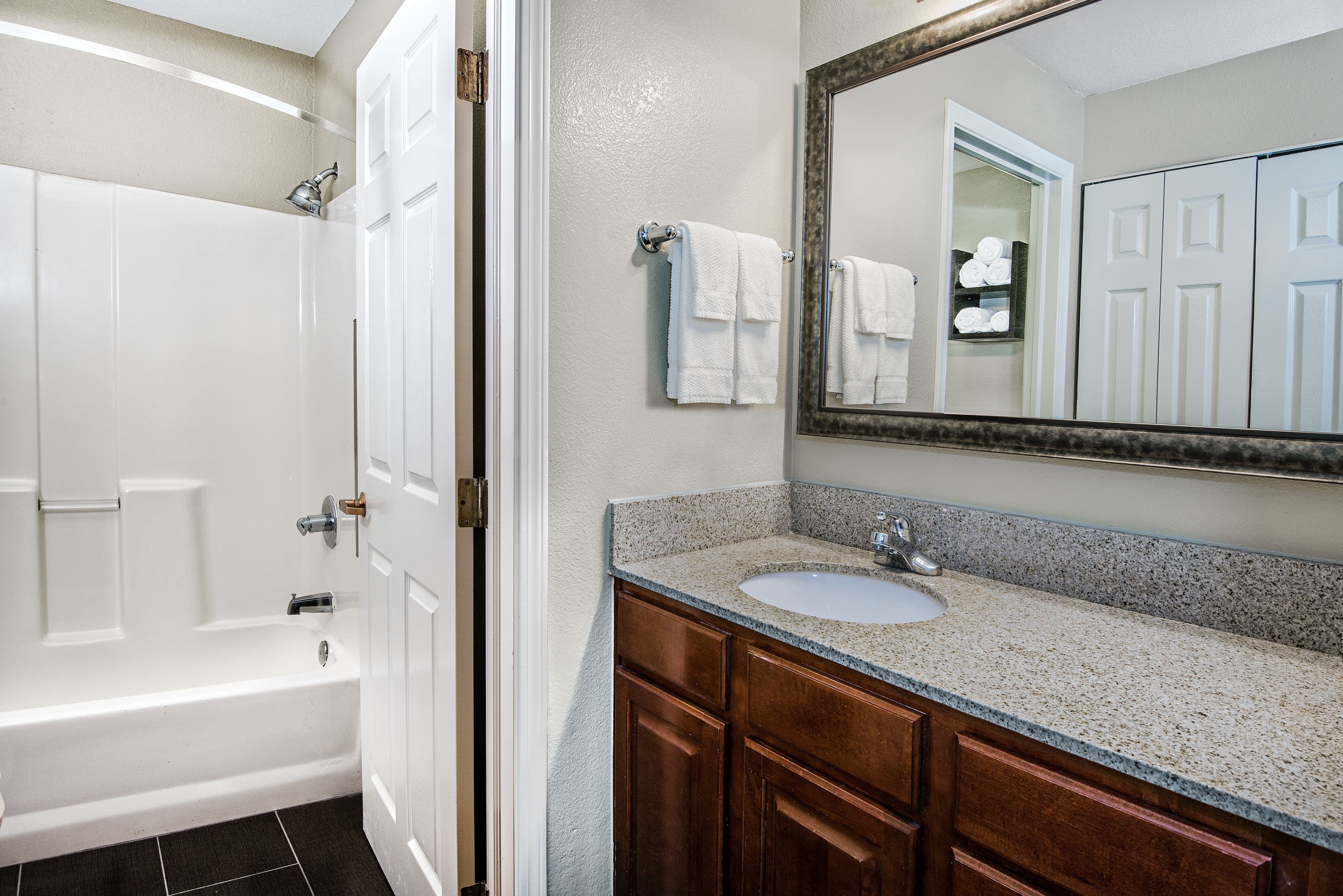Staybridge Suites Austin-Round Rock — 9