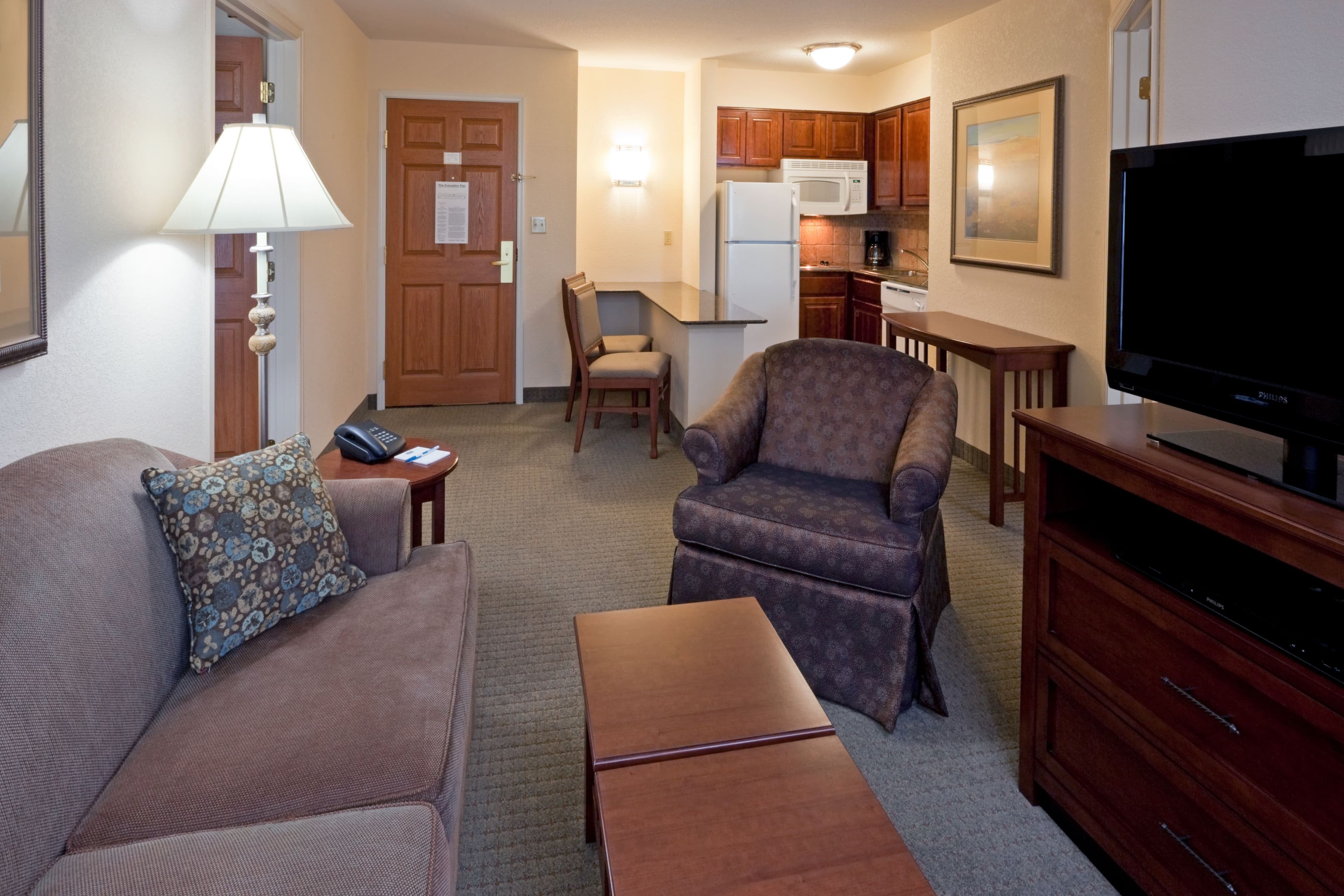 Staybridge Suites Philadelphia Valley Forge 422 - Image 2