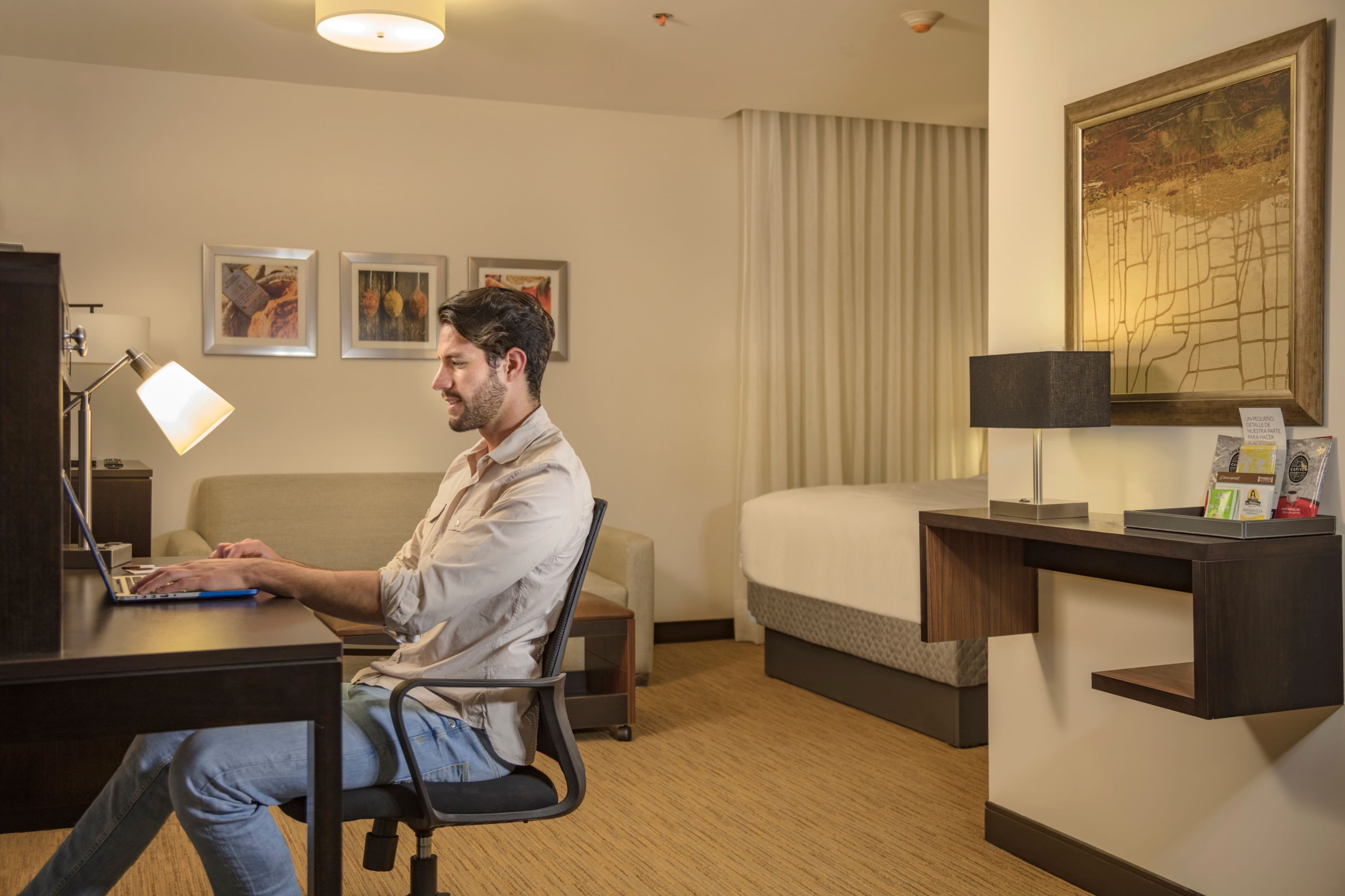 Staybridge Suites Saltillo - Image 2