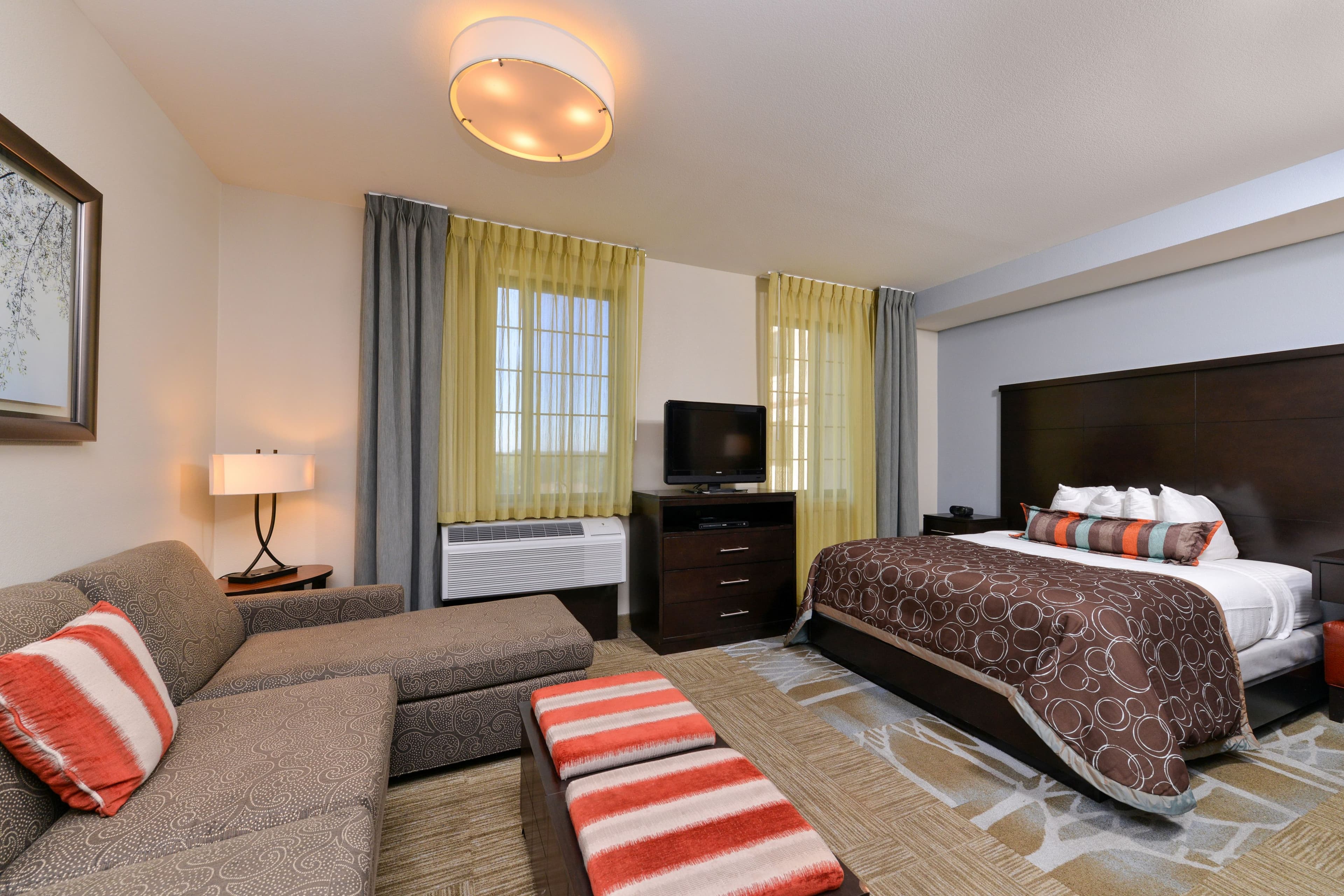 Staybridge Suites San Antonio - Stone Oak - Image 5