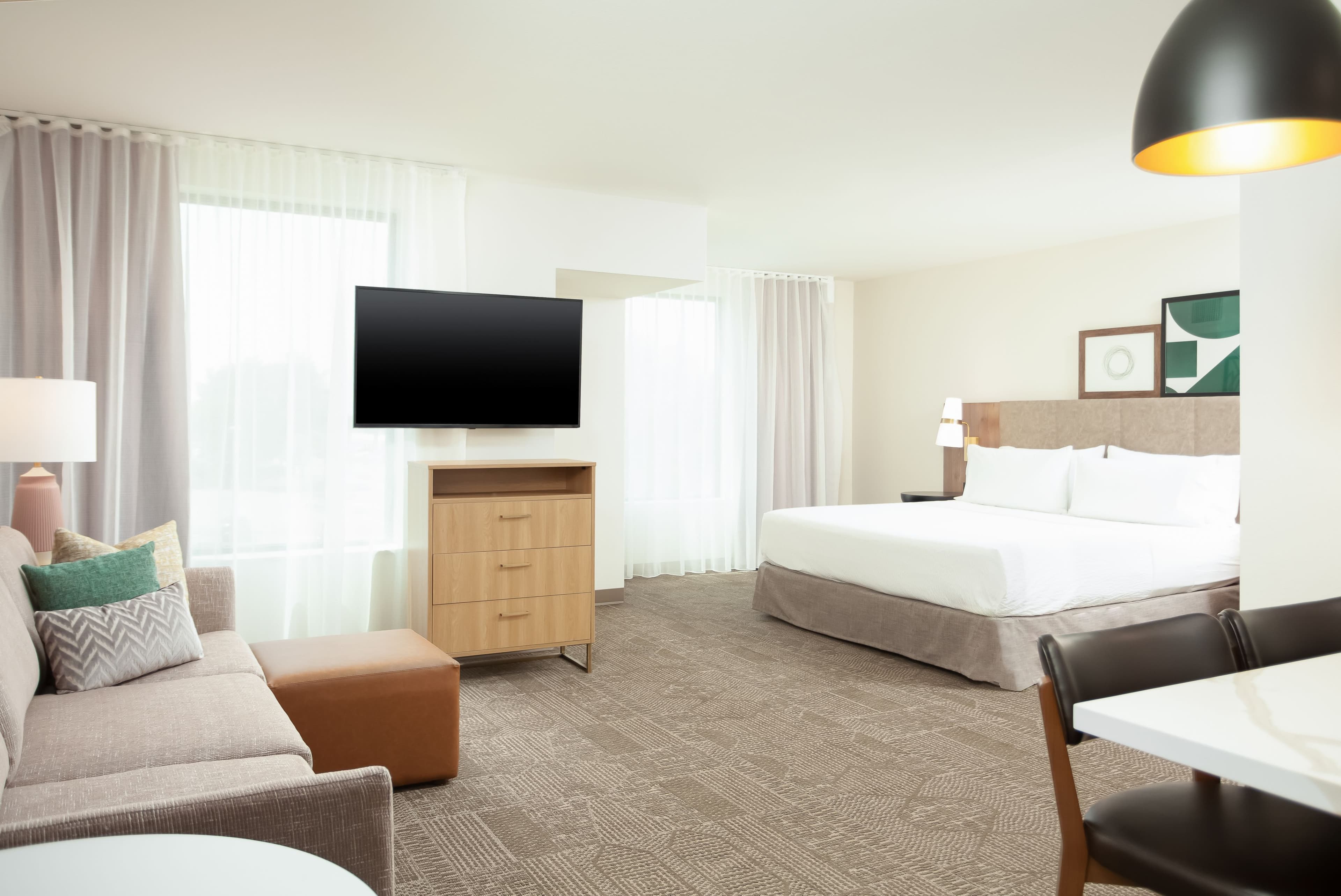 Studio Suite - Image 11