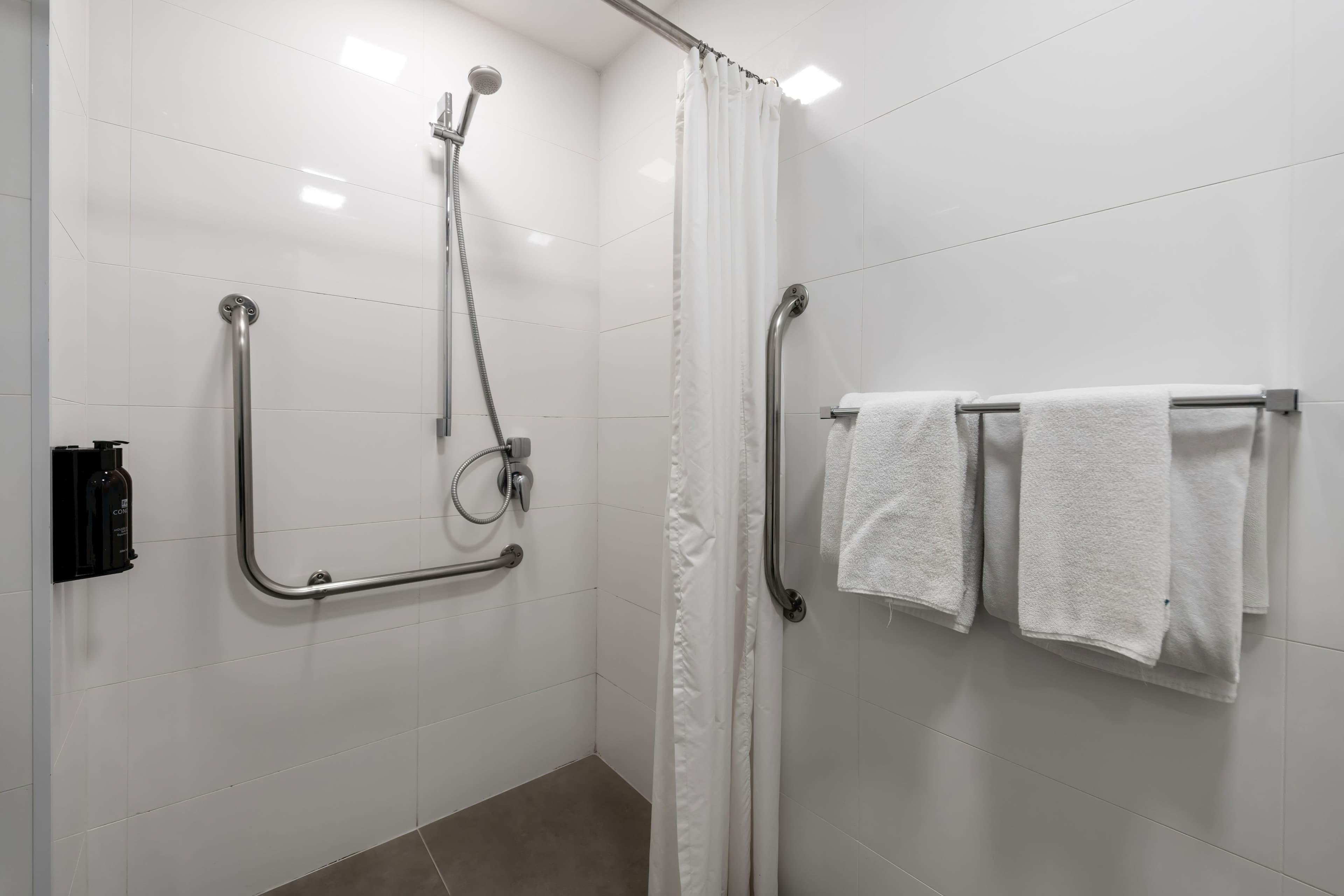 Studio Suite - Image 6