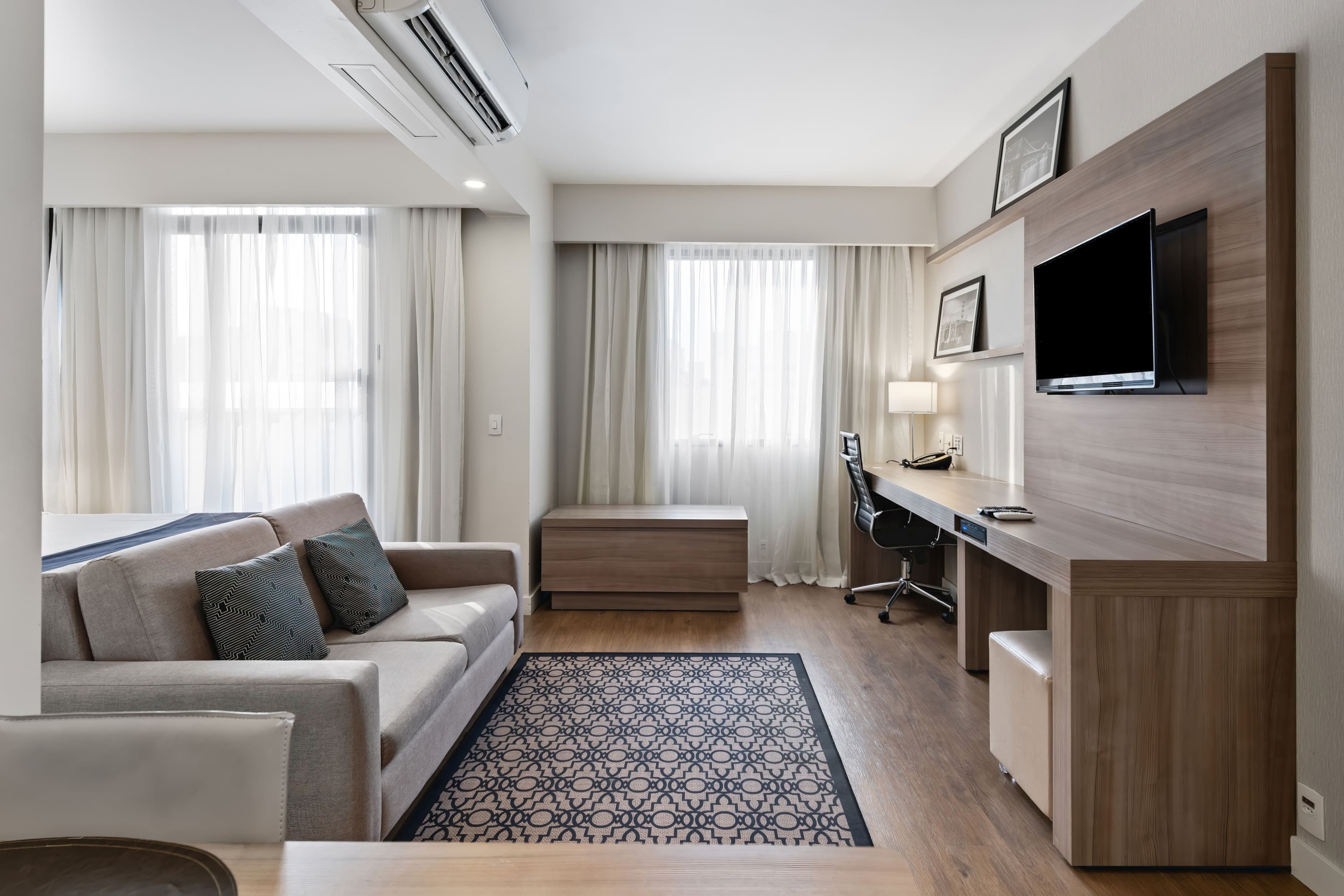 Studio Suite - Image 7