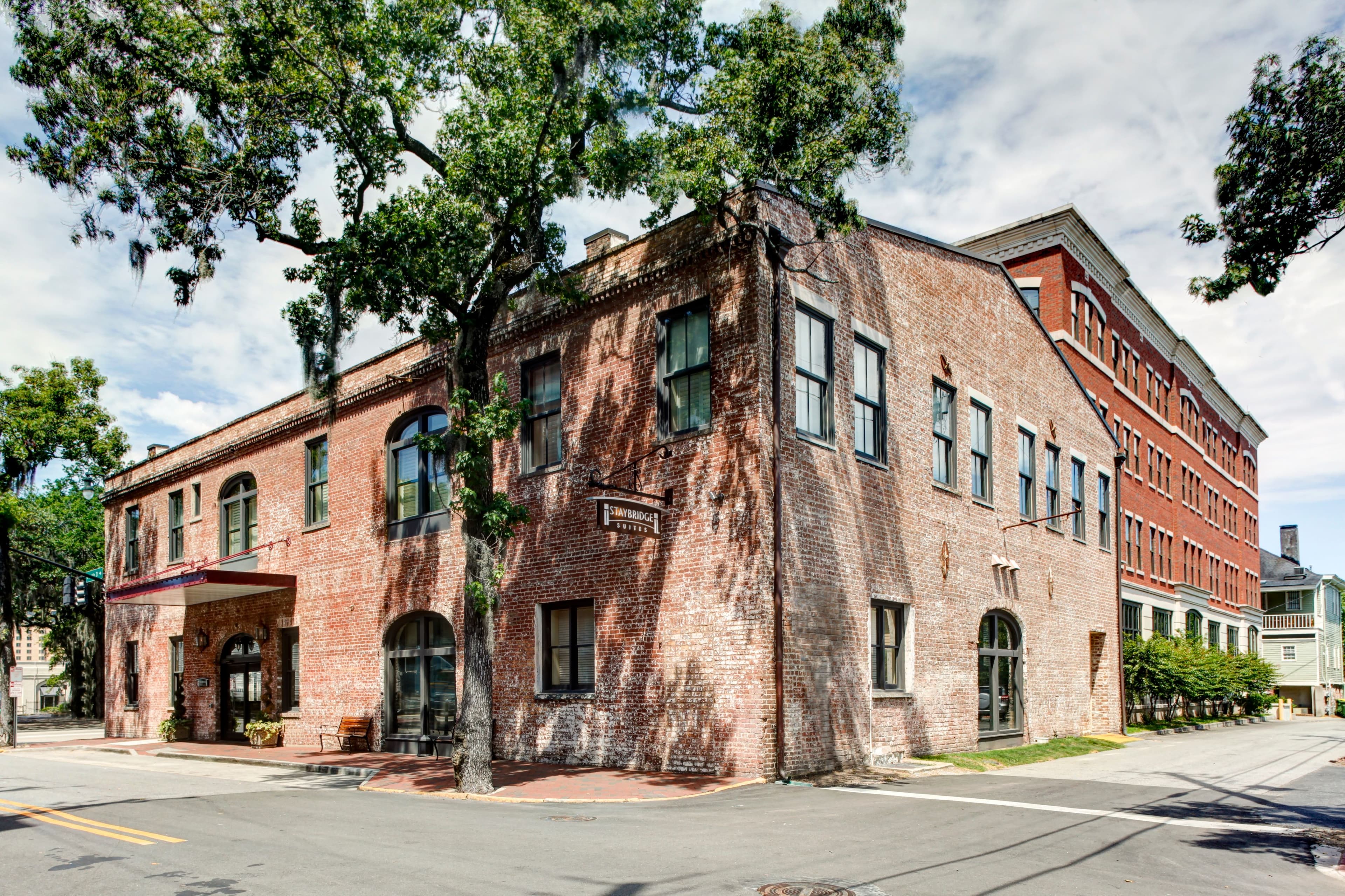 Staybridge Suites Savannah Historic District - Image 1