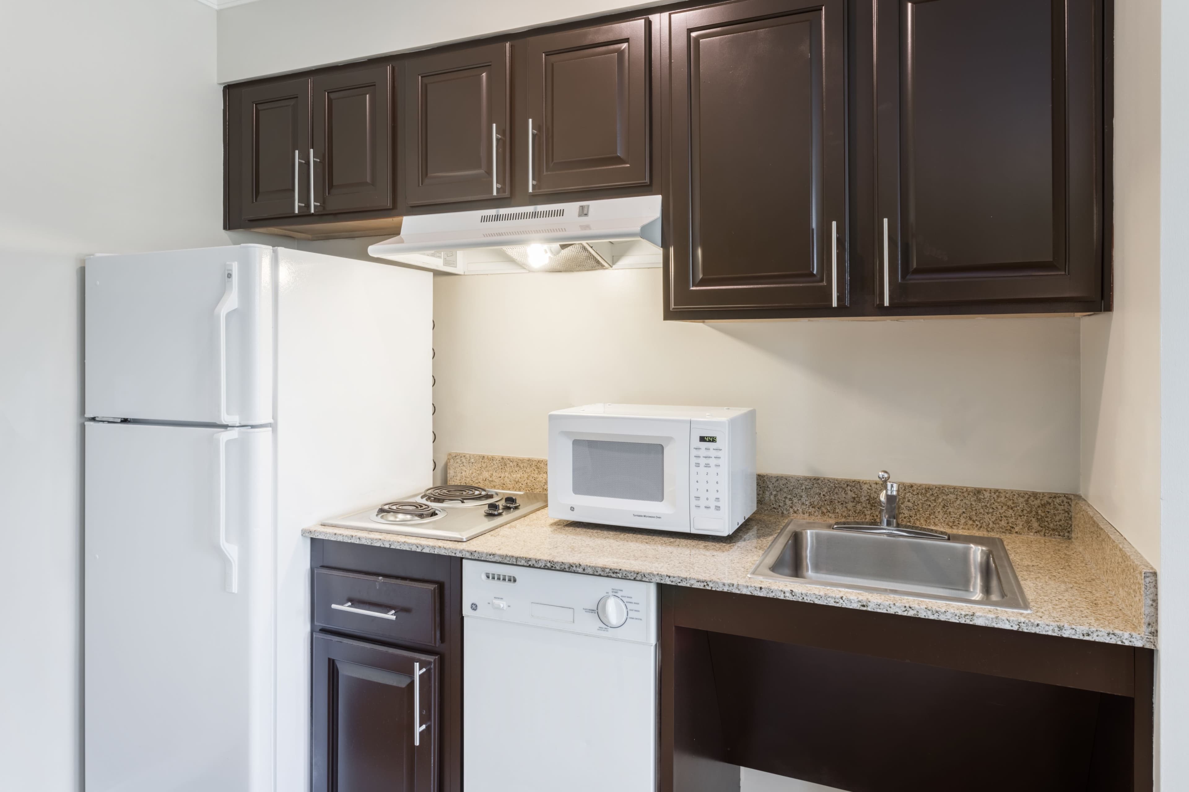 Staybridge Suites Savannah Historic District — 15