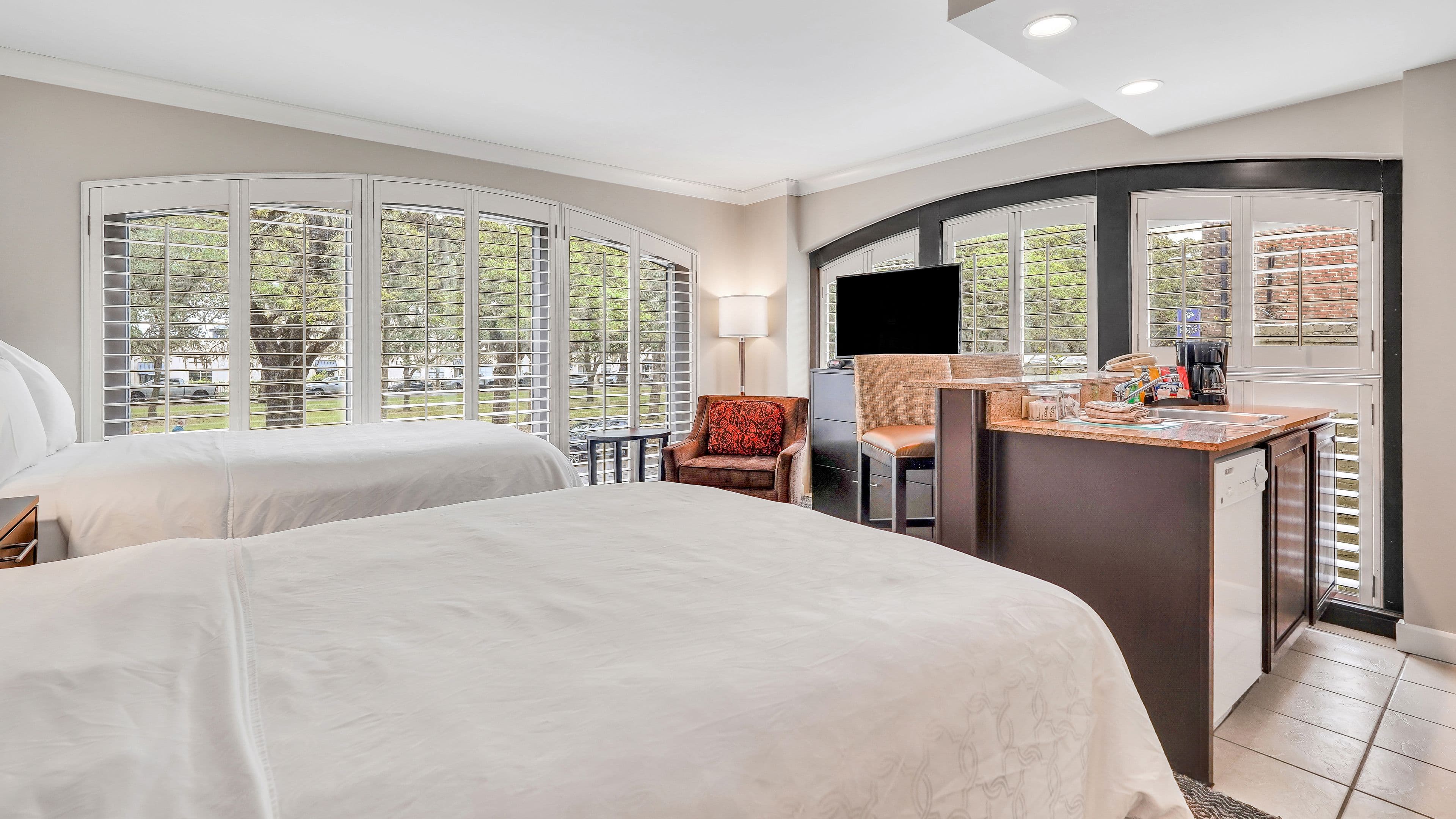 Staybridge Suites Savannah Historic District — 12