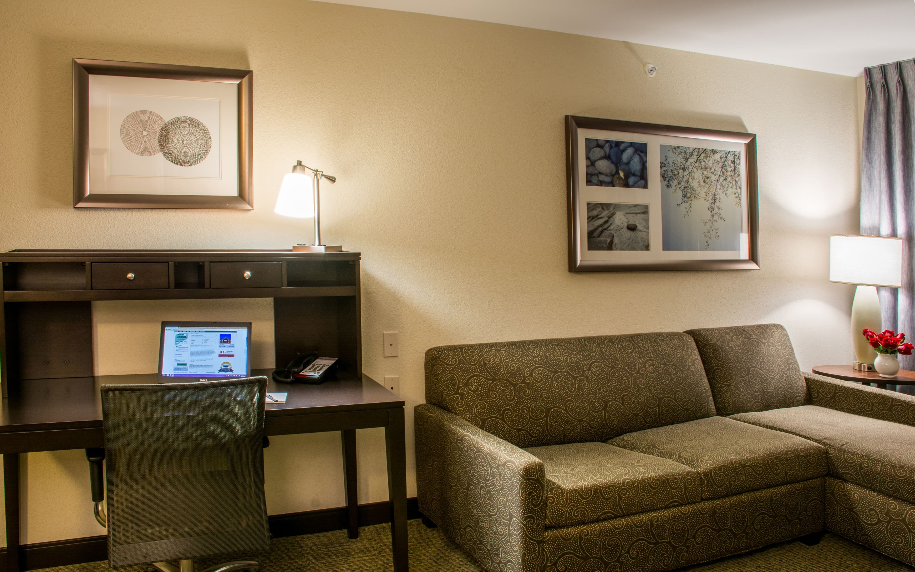 Staybridge Suites Schererville - Image 4