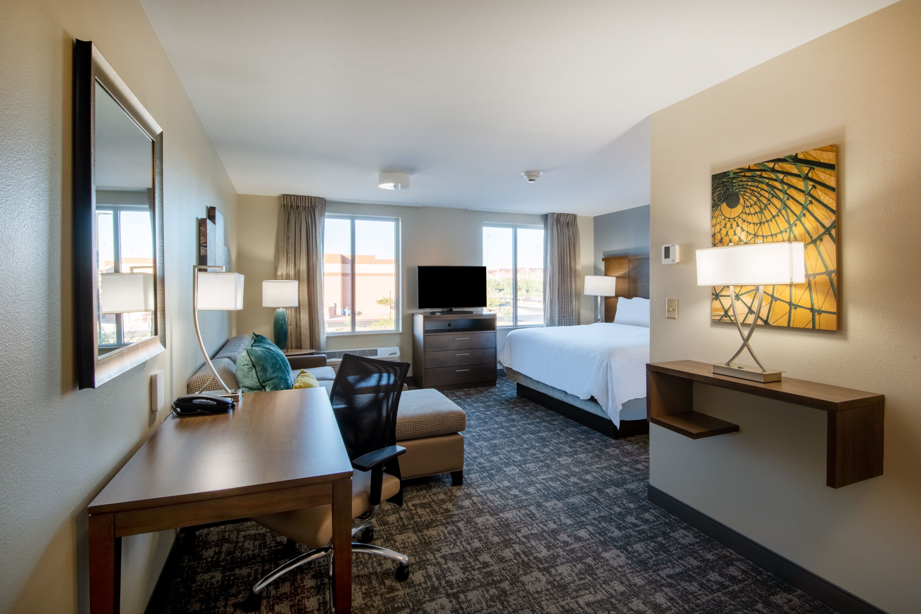 Staybridge Suites Scottsdale - Talking Stick — 10