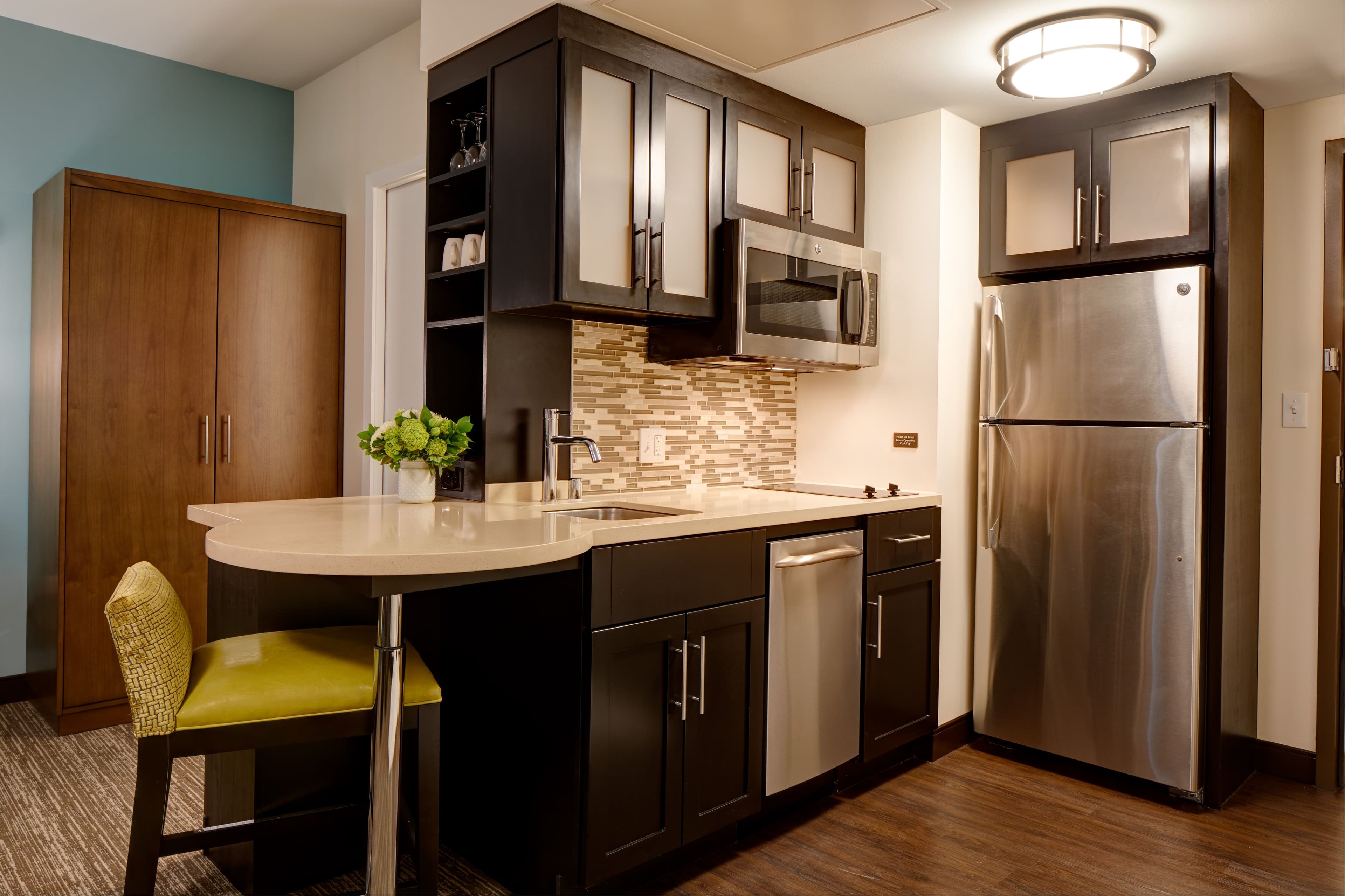 Staybridge Suites Seattle Downtown - Lake Union — 6