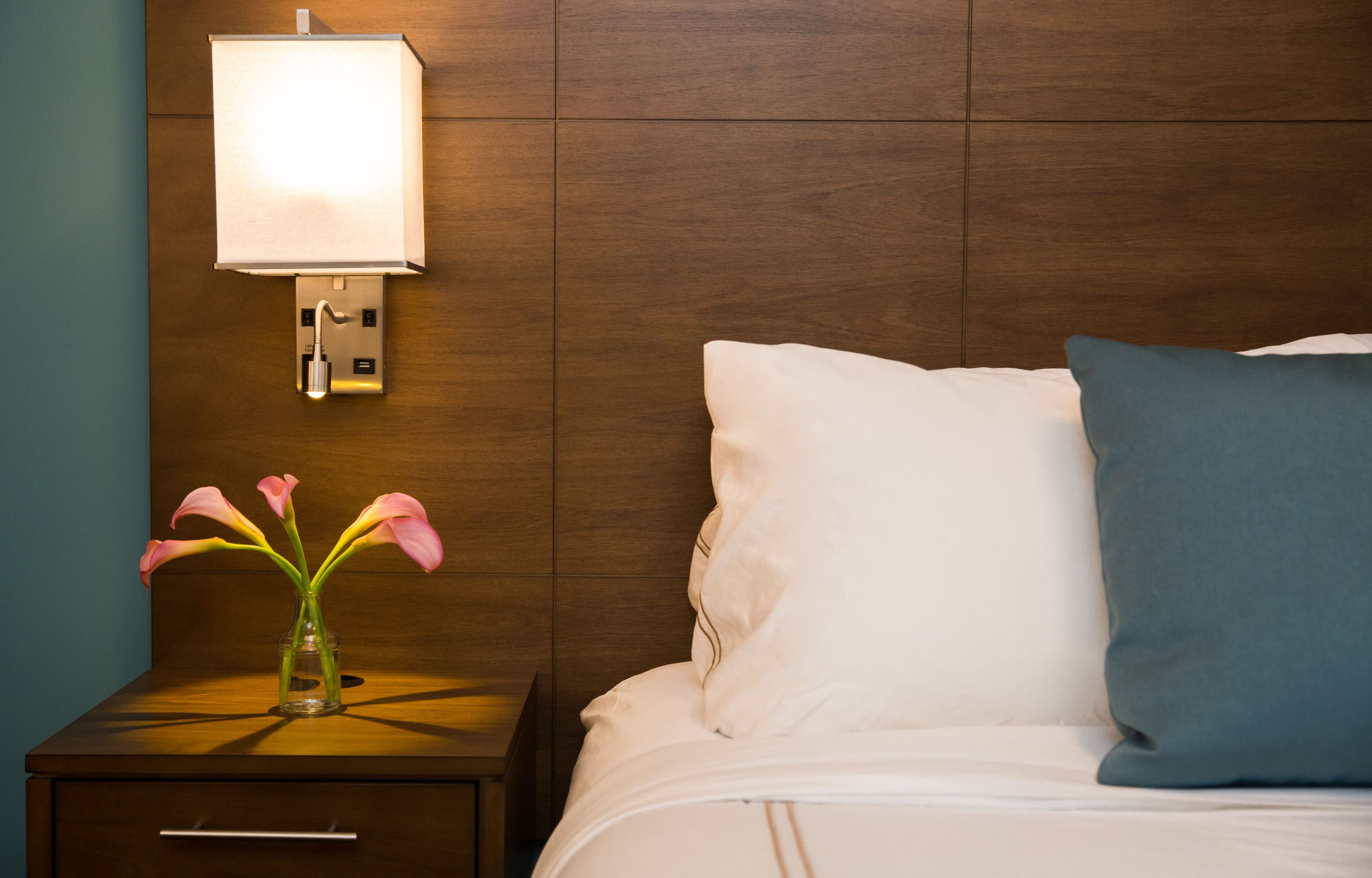 Staybridge Suites Seattle Downtown - Lake Union - Image 2