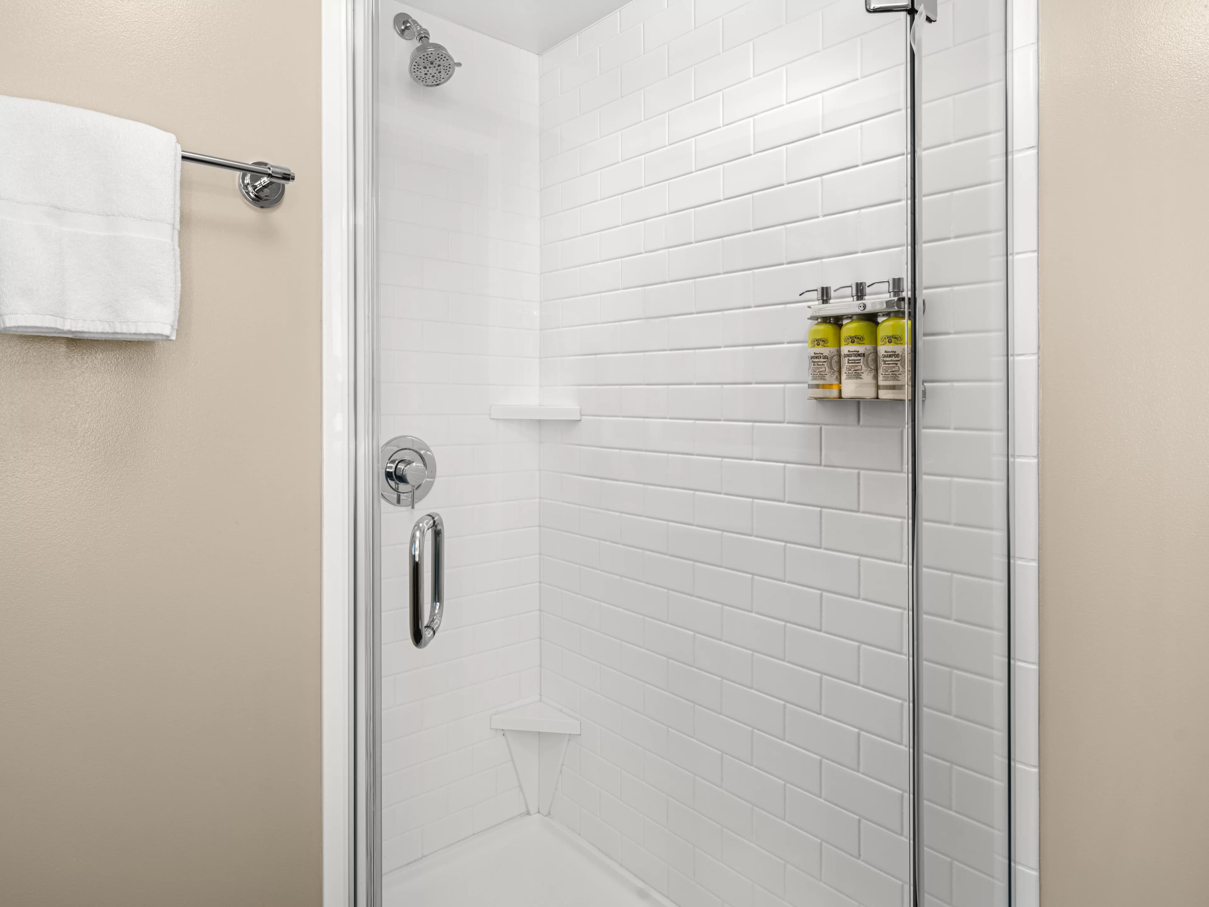 Staybridge Suites Seattle Downtown - Lake Union — 54