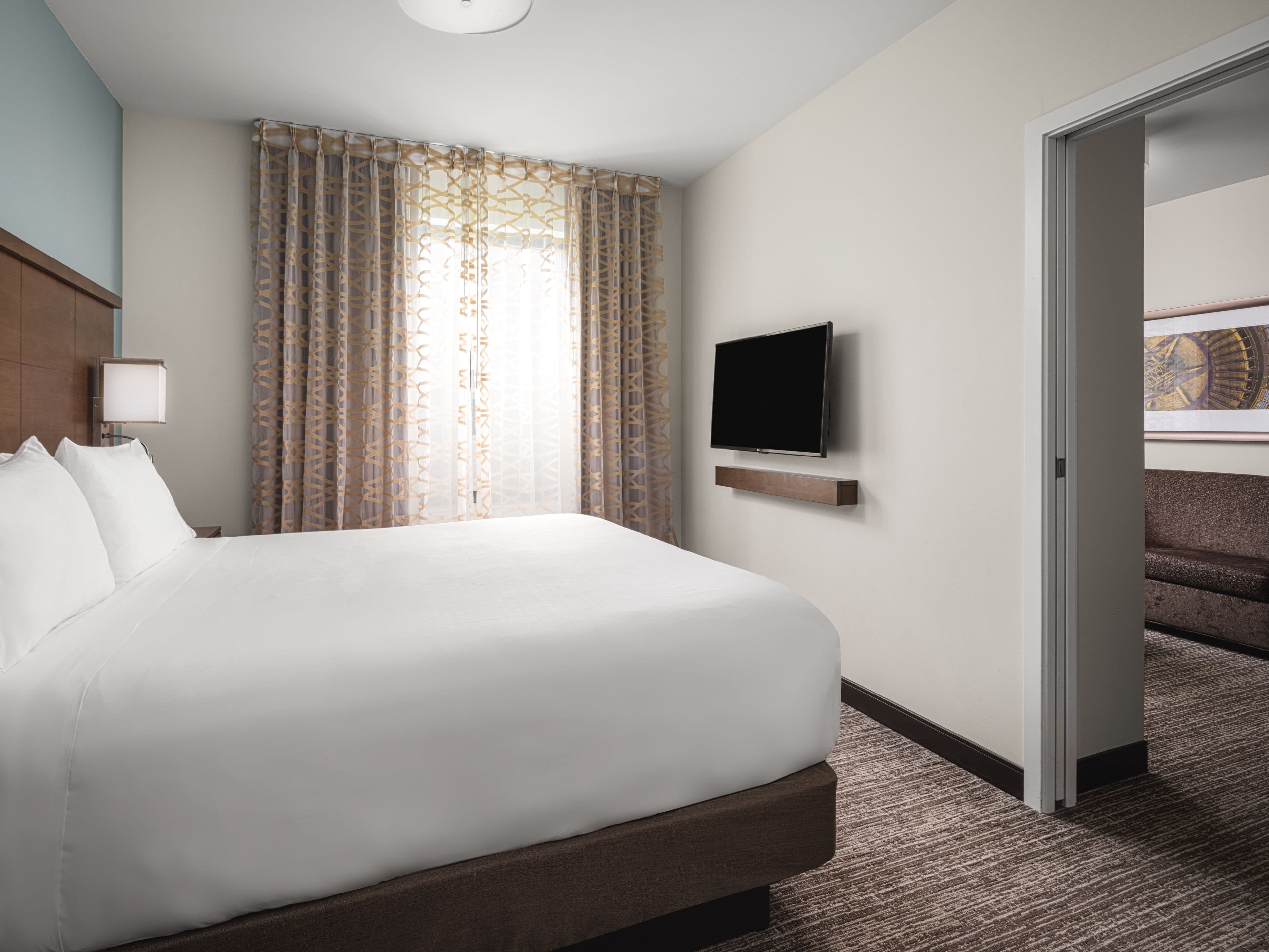 Staybridge Suites Seattle Downtown - Lake Union — 75