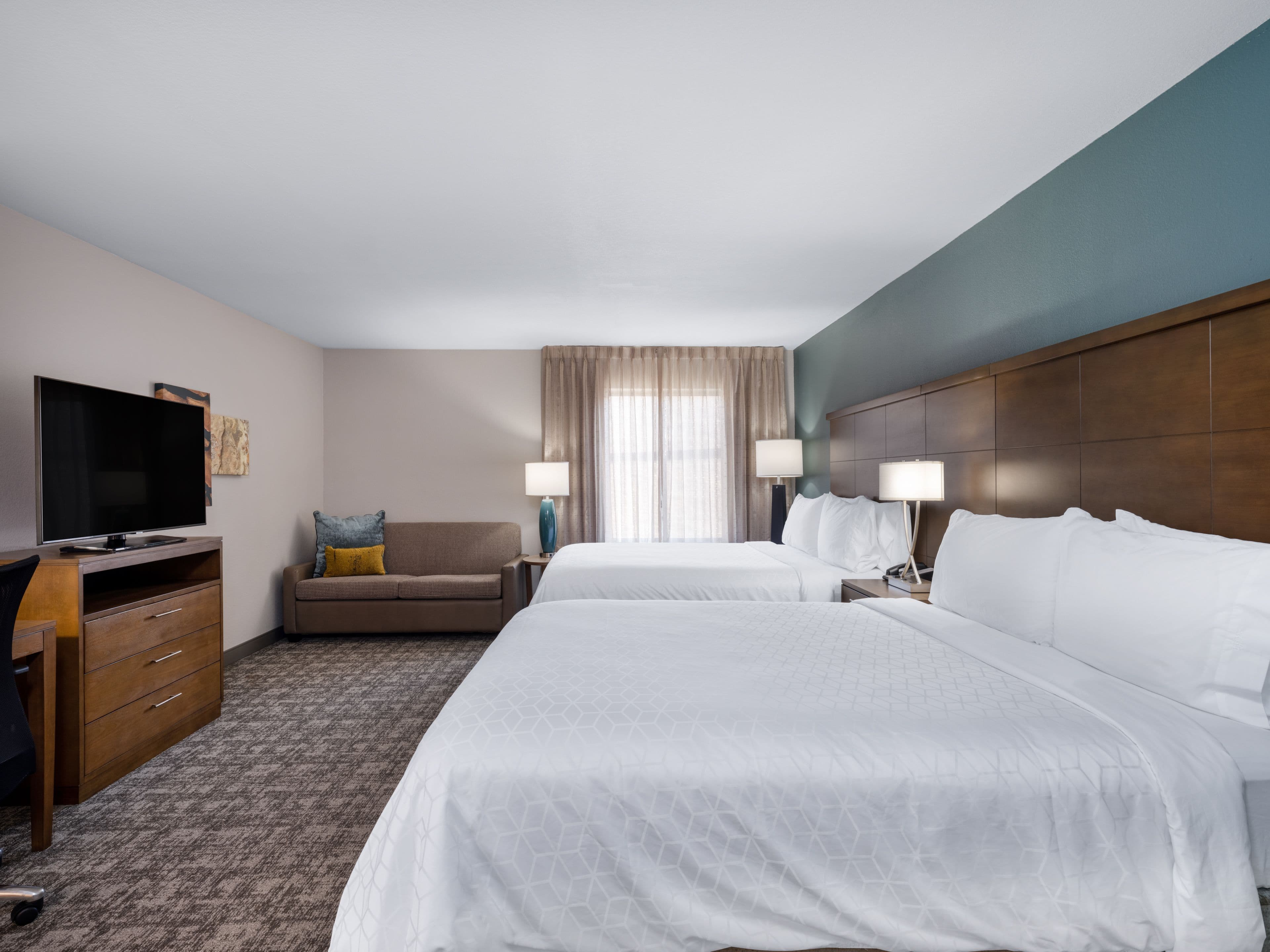Staybridge Suites Sioux City Southeast — 7