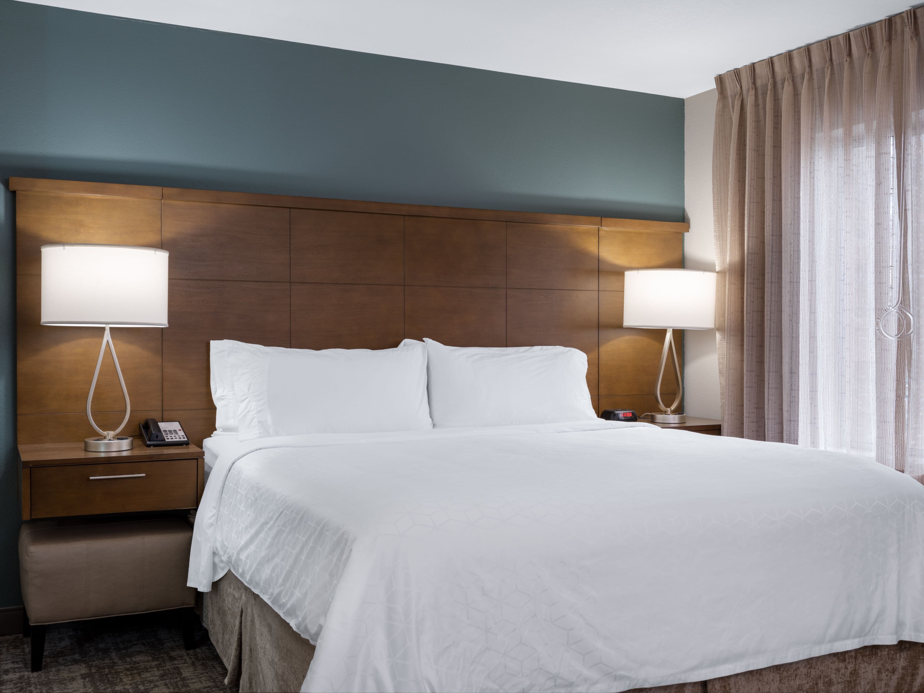Staybridge Suites Sioux City Southeast - Image 3