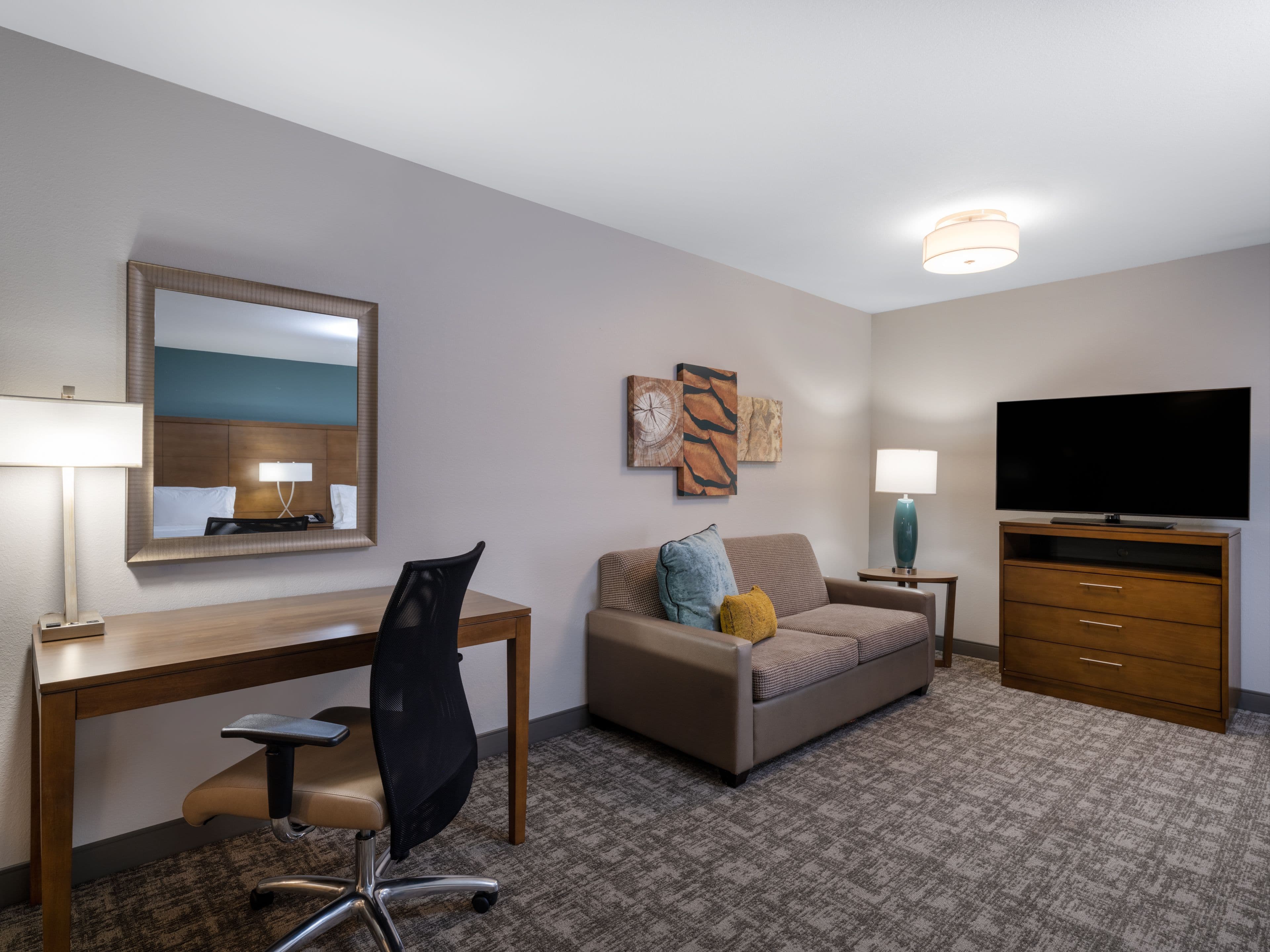 Staybridge Suites Sioux City Southeast — 15