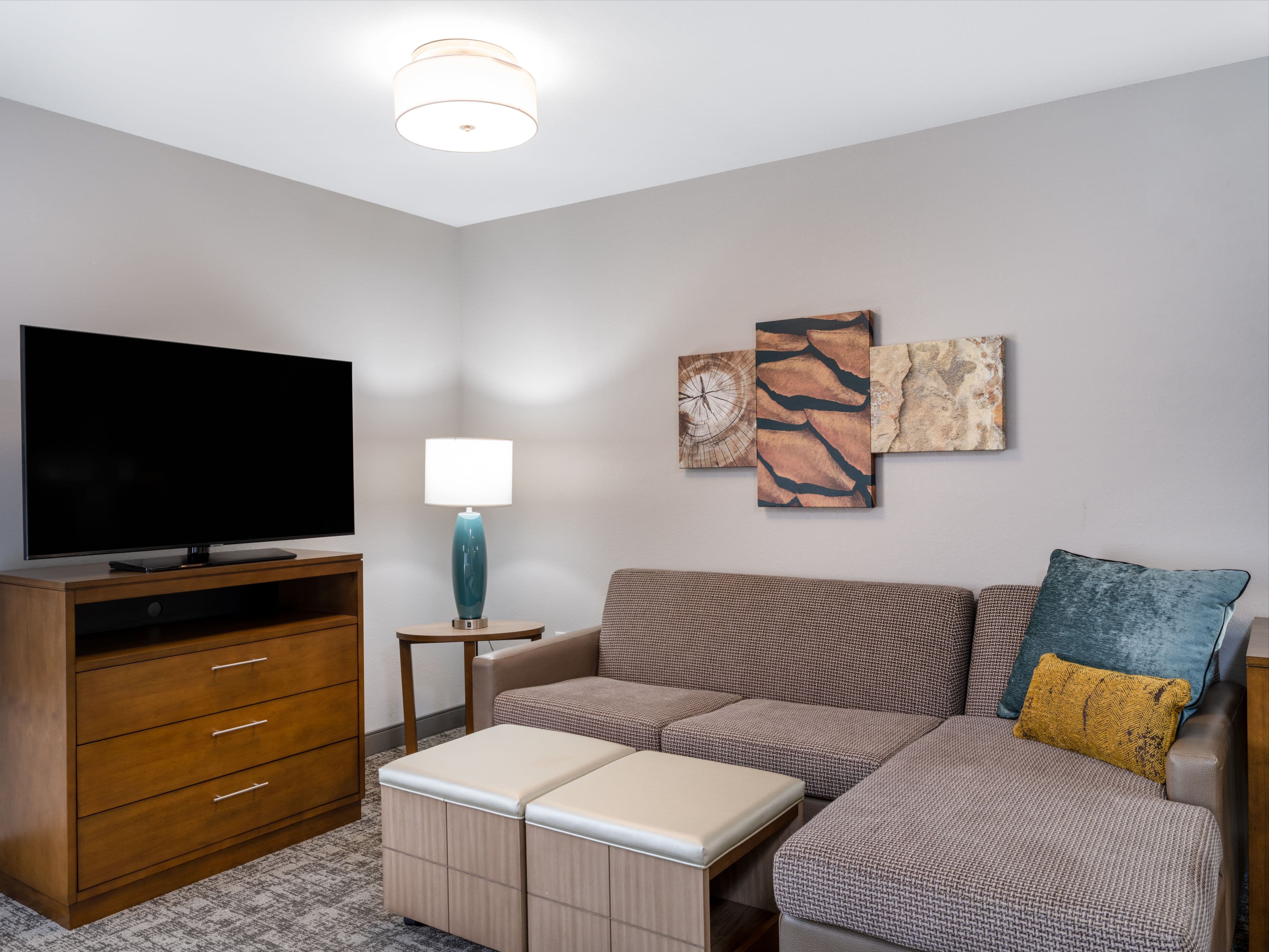 Staybridge Suites Sioux City Southeast — 27