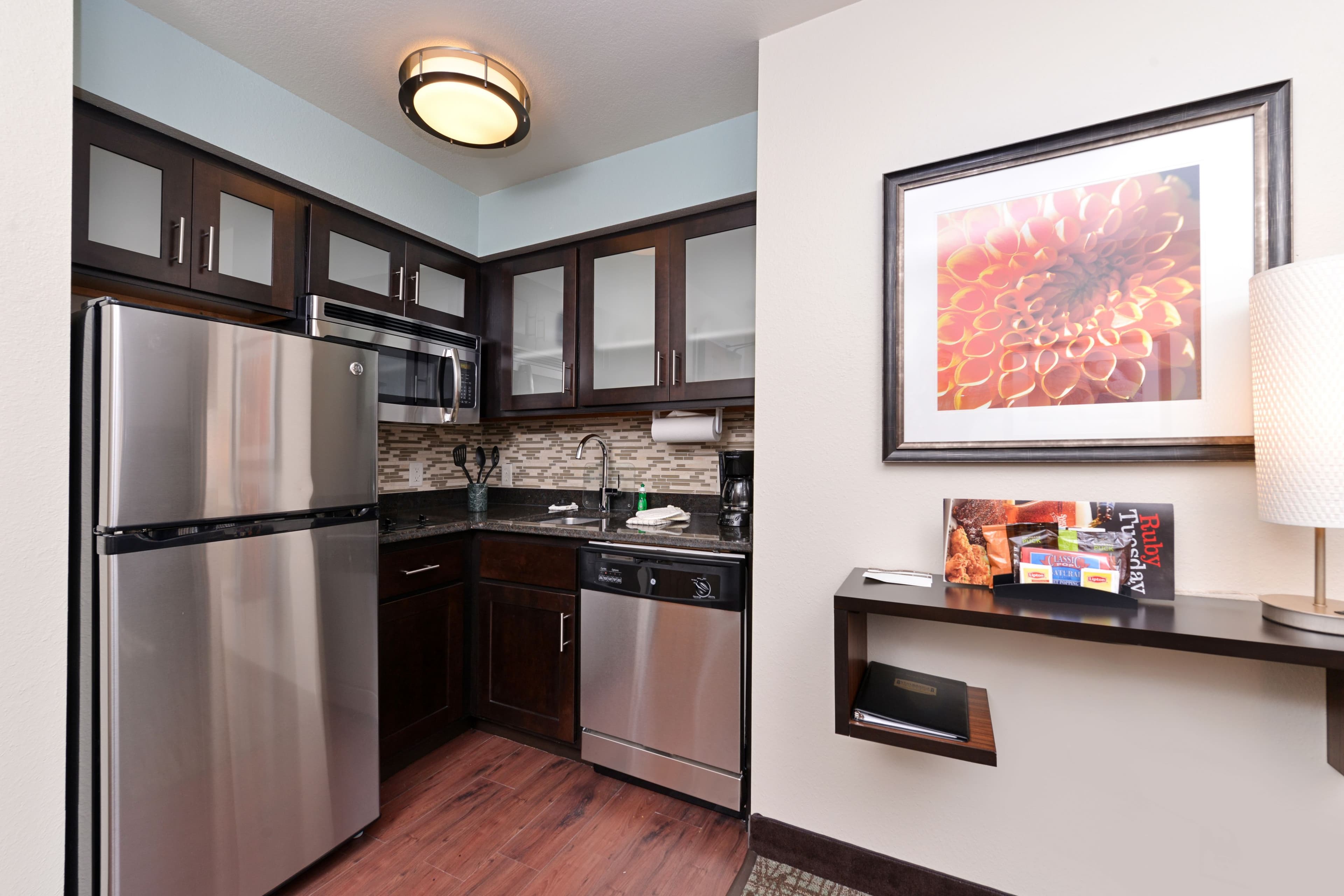 Staybridge Suites Sioux Falls at Empire Mall - Image 3