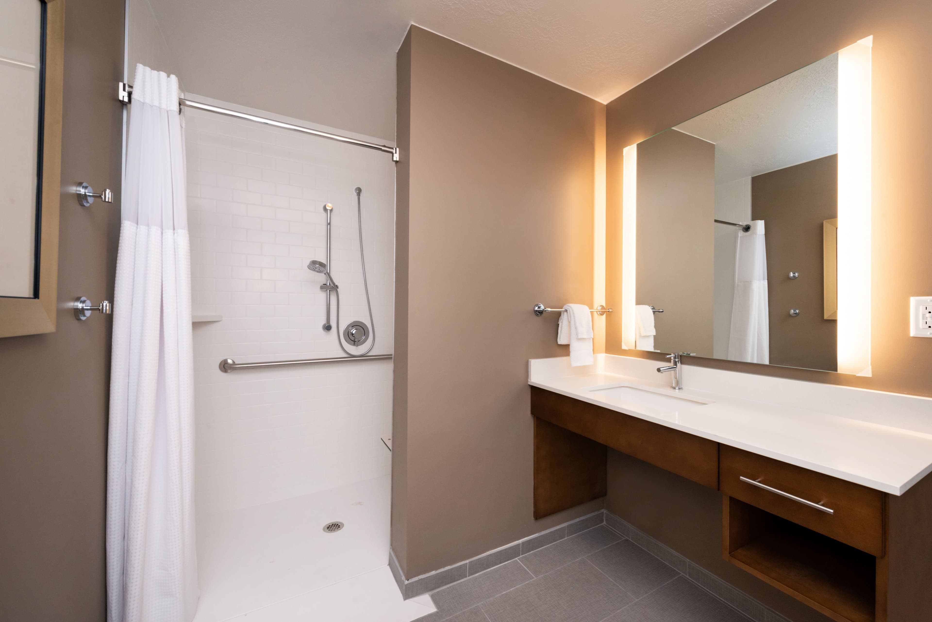 Staybridge Suites St George — 26