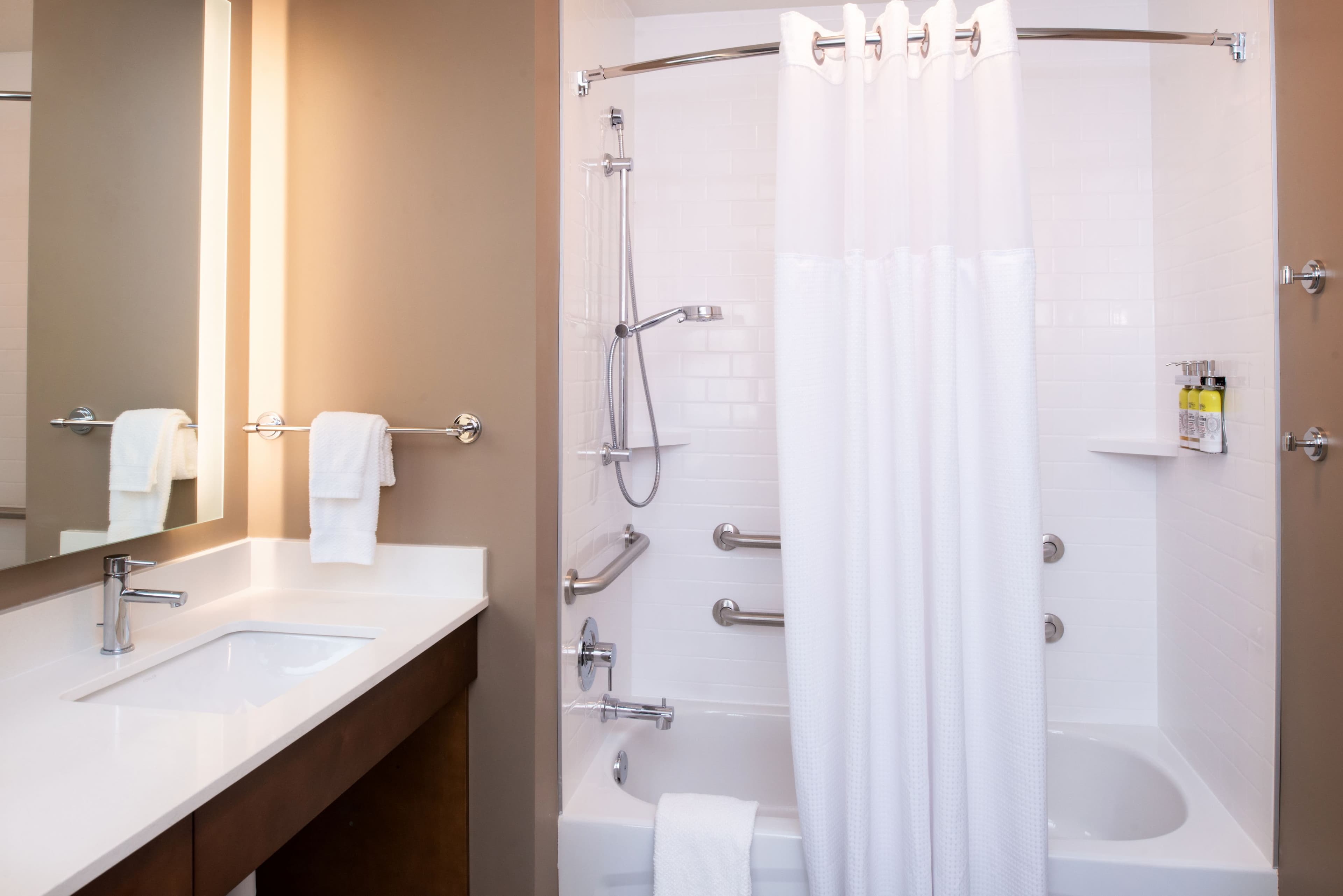 Staybridge Suites St George — 22