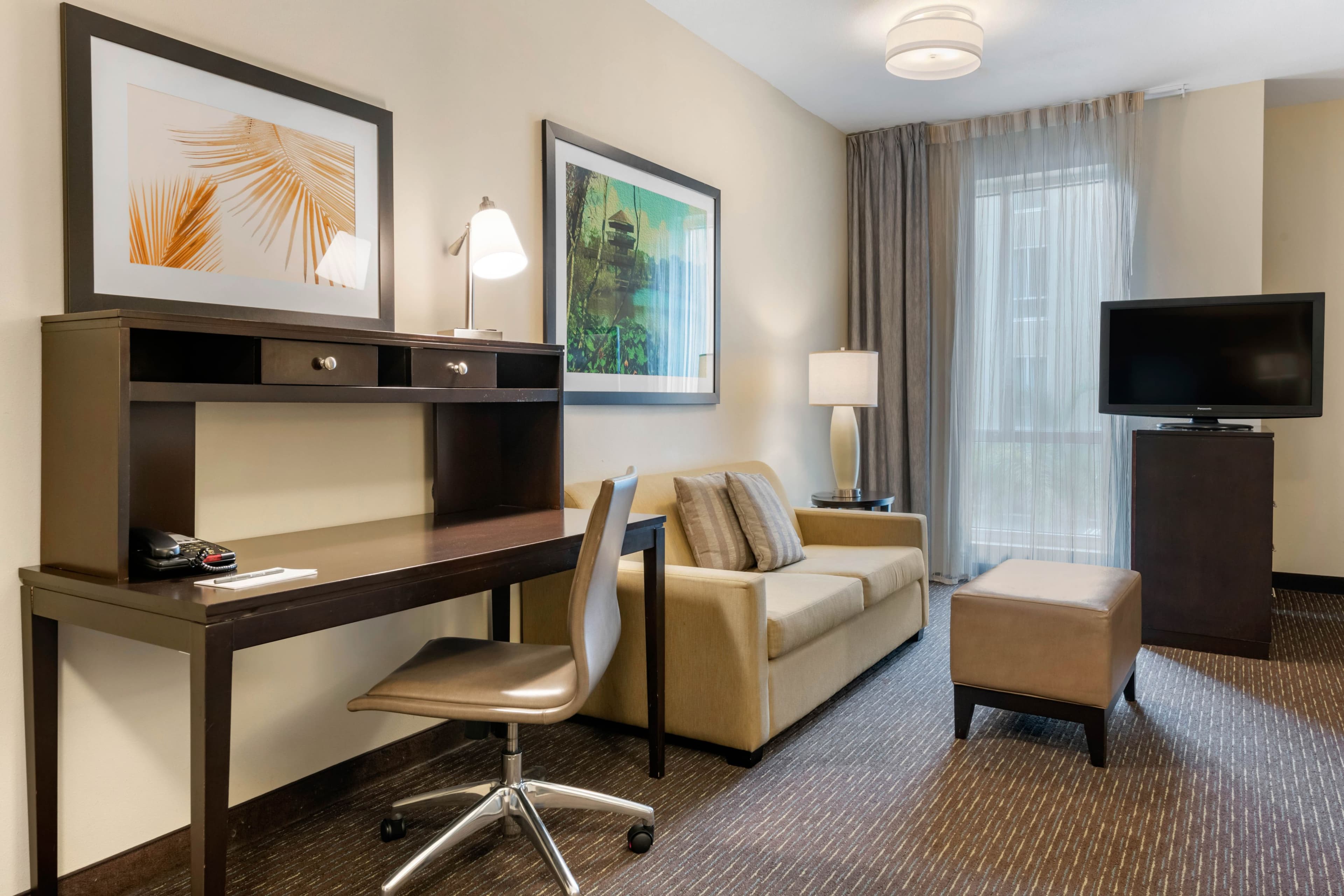 Staybridge Suites St. Petersburg Downtown - Image 5