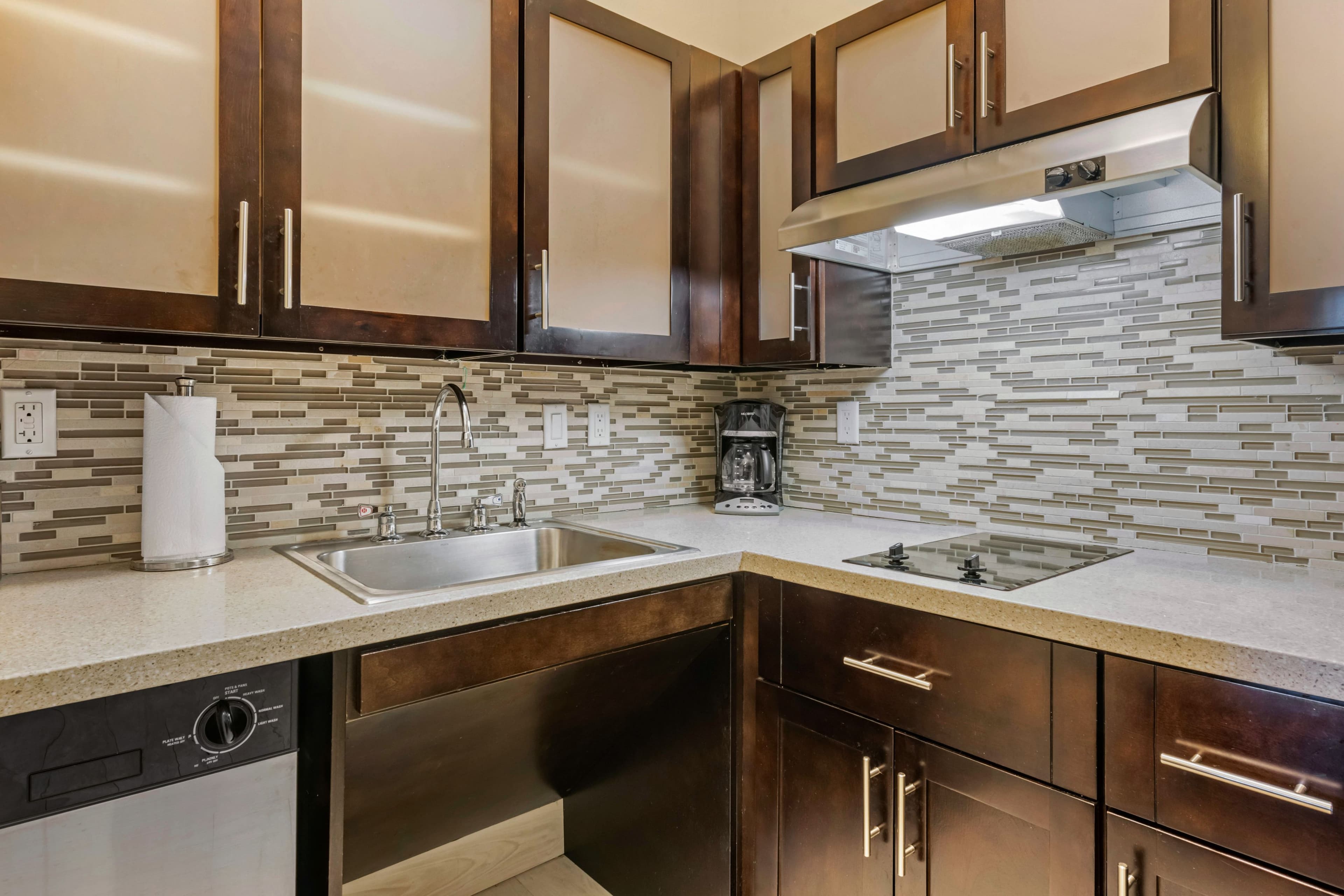 Staybridge Suites St. Petersburg Downtown - Image 3