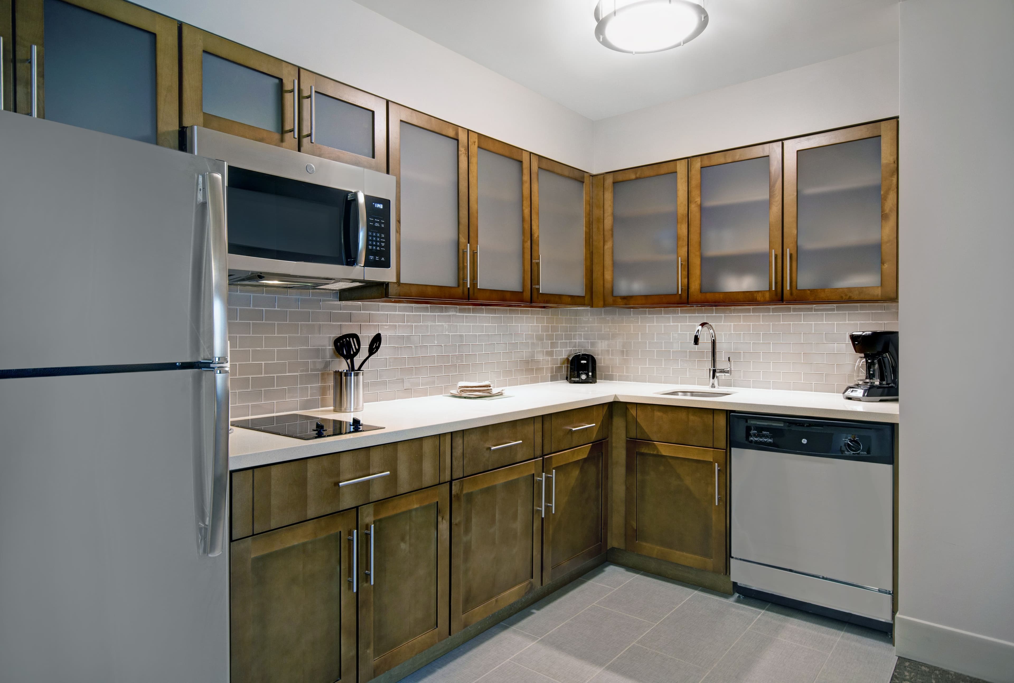 Staybridge Suites Sterling Heights - Detroit - Image 5