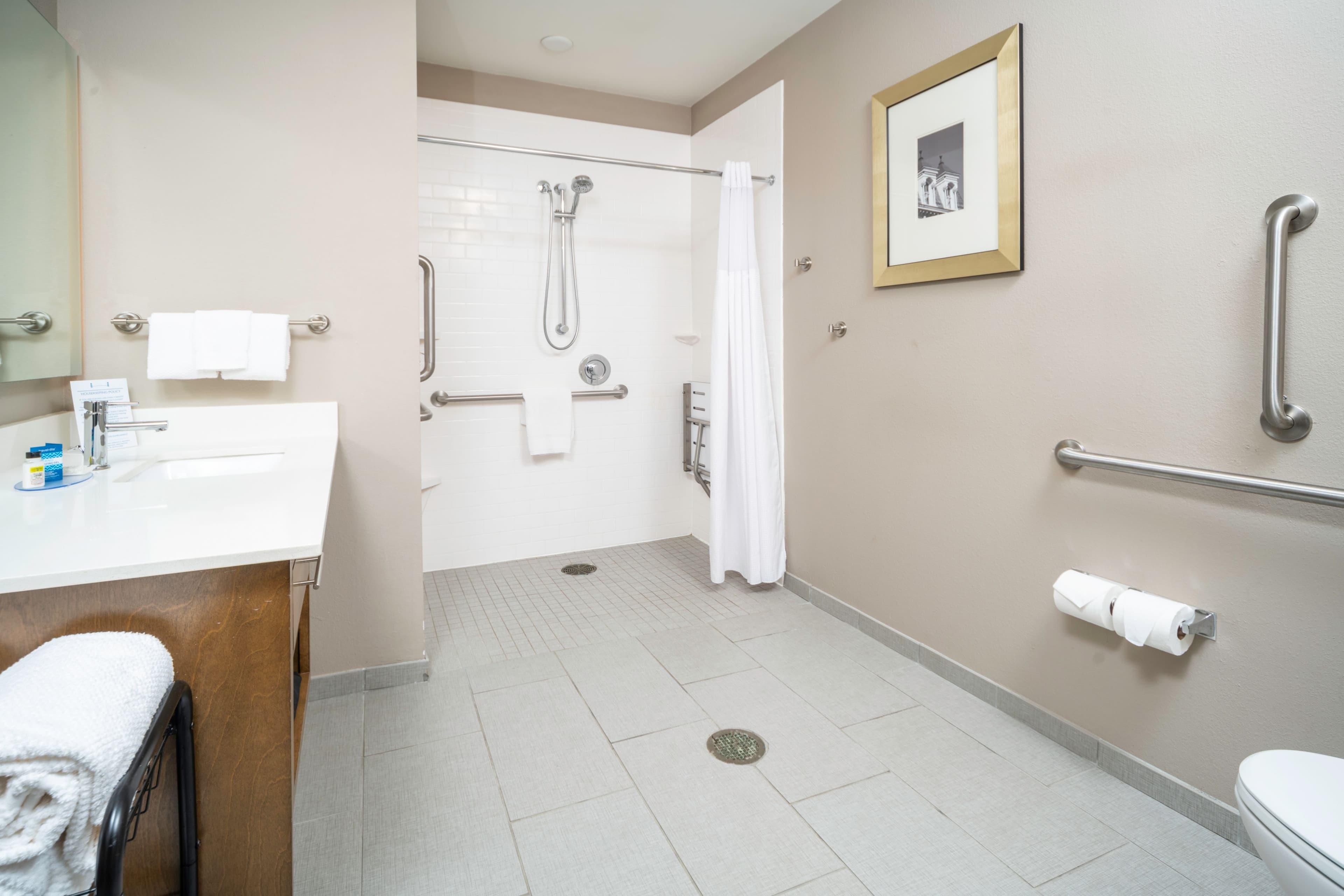 Staybridge Suites Summerville - Charleston Area — 13