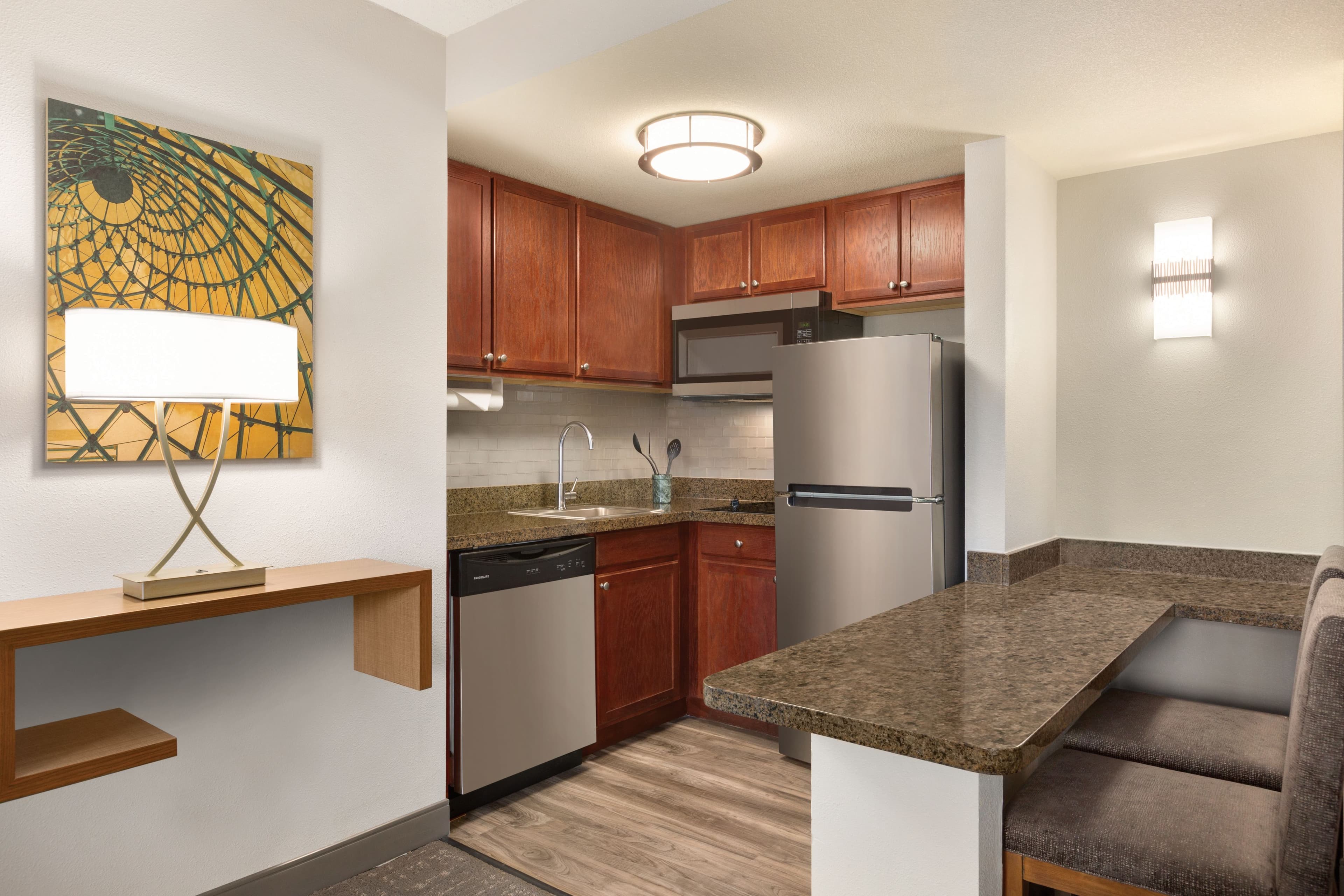 Staybridge Suites Tampa East- Brandon — 45