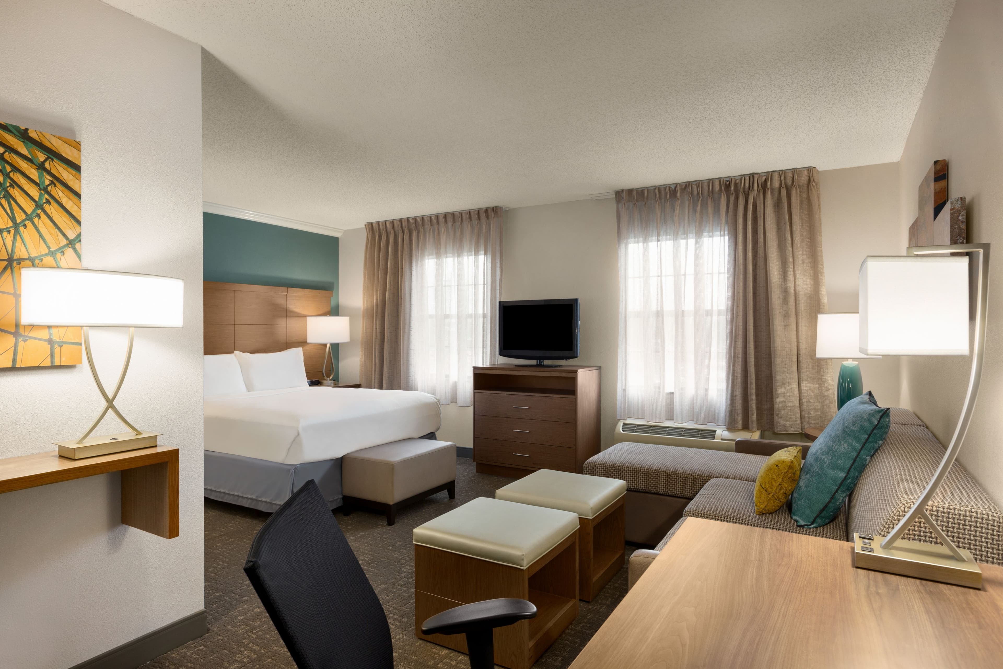 Staybridge Suites Tampa East- Brandon — 16