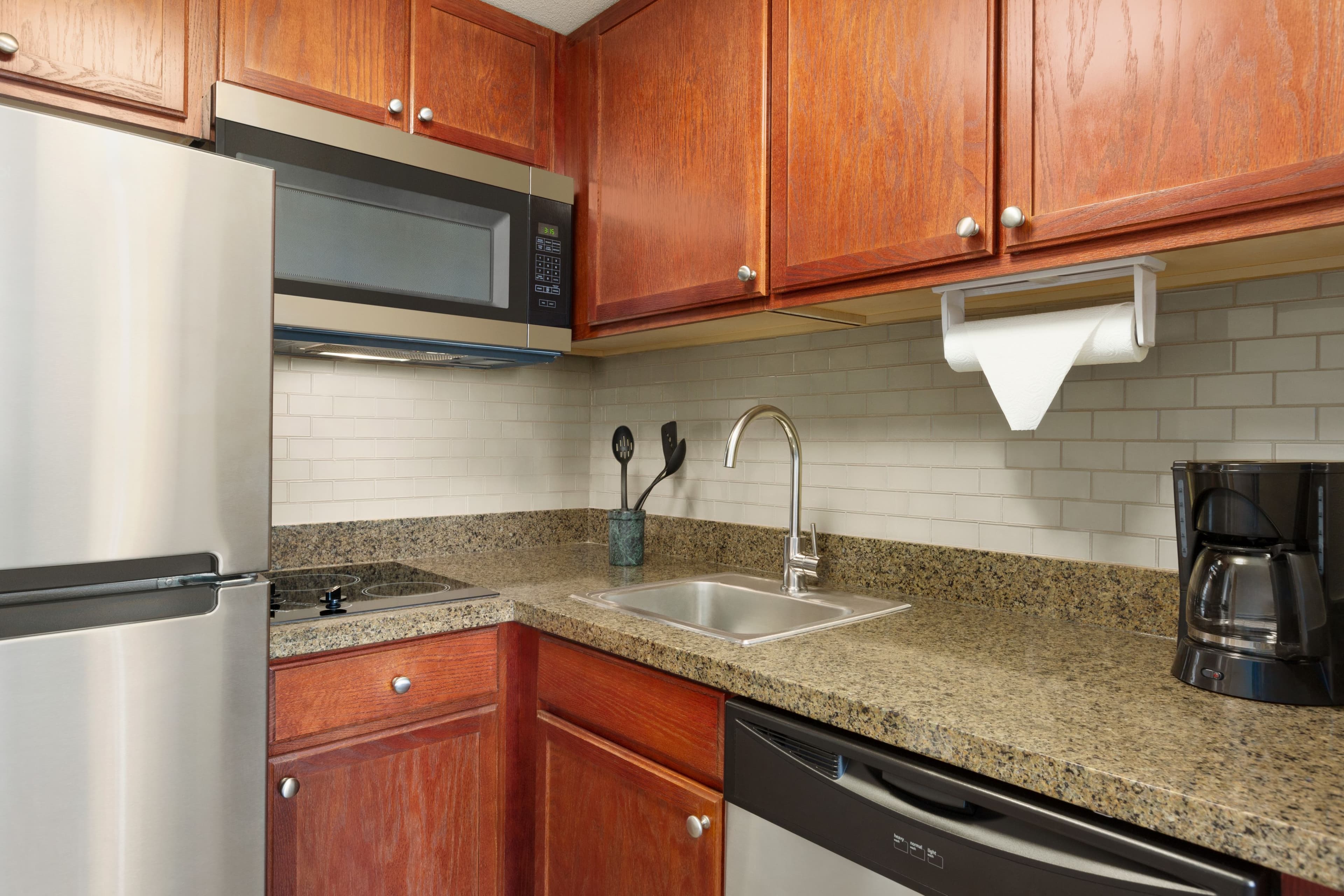 Staybridge Suites Tampa East- Brandon — 15