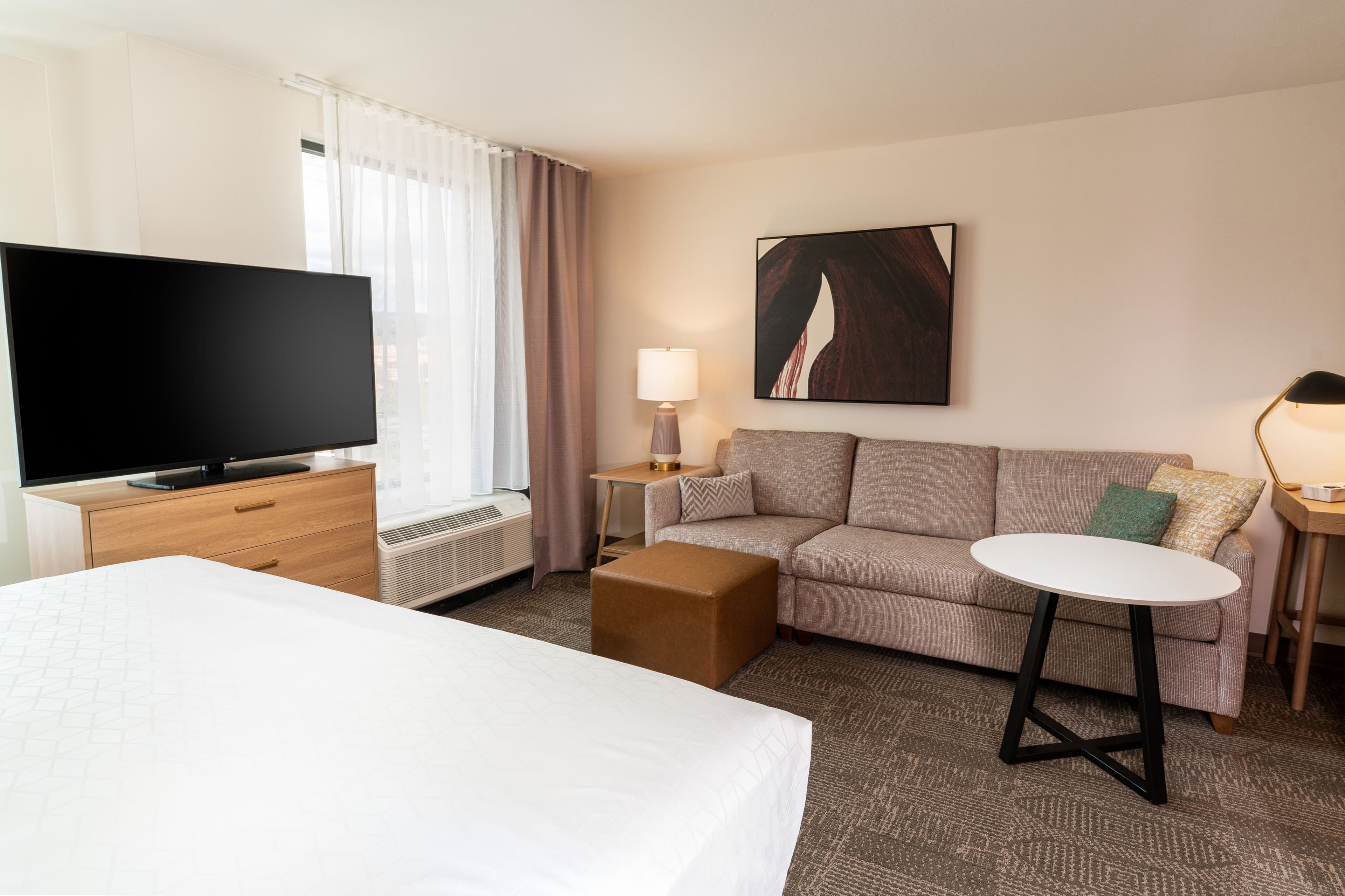 Staybridge Suites Temecula - Wine Country - Image 4