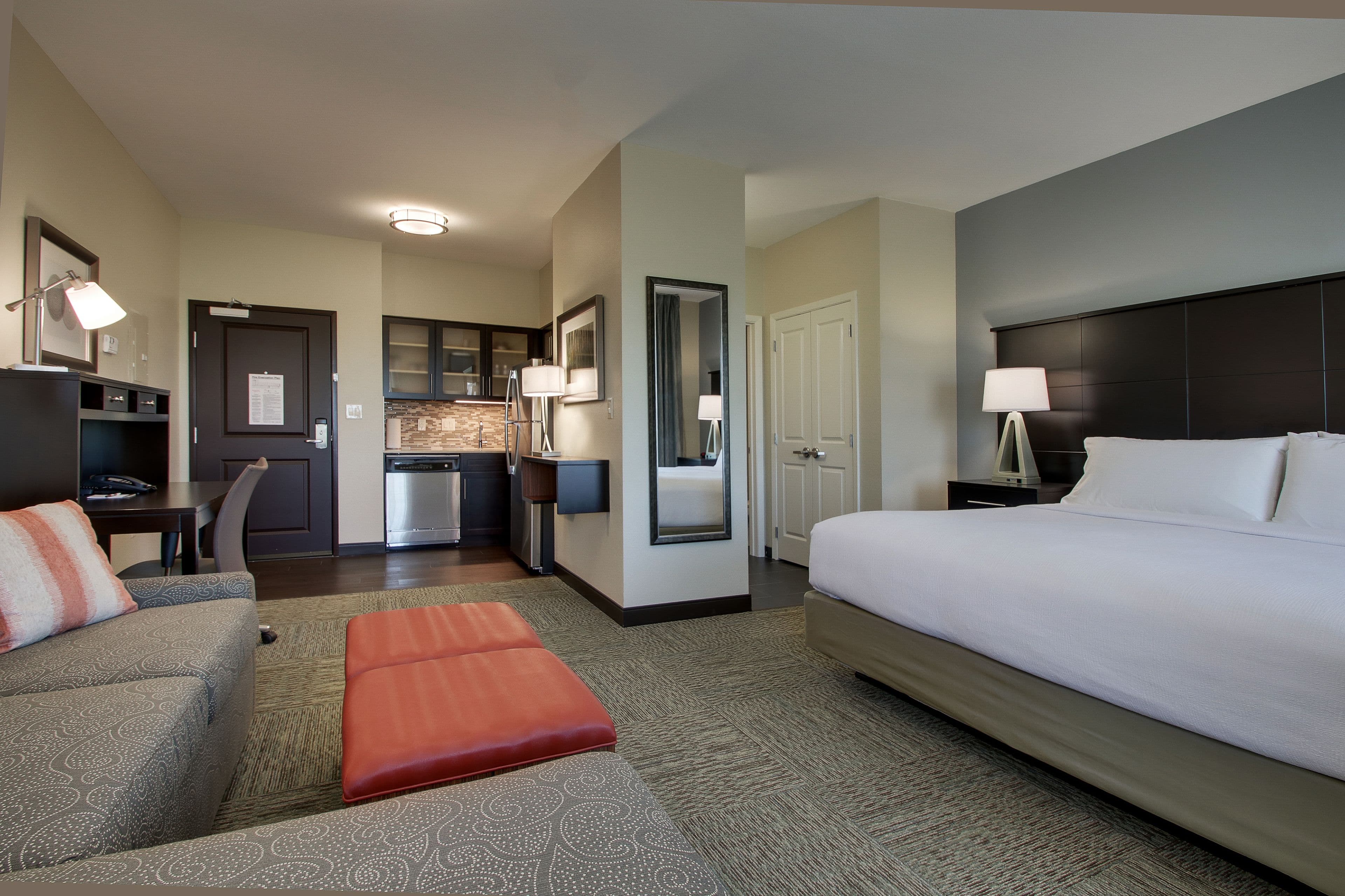 Staybridge Suites Plano - The Colony — 8