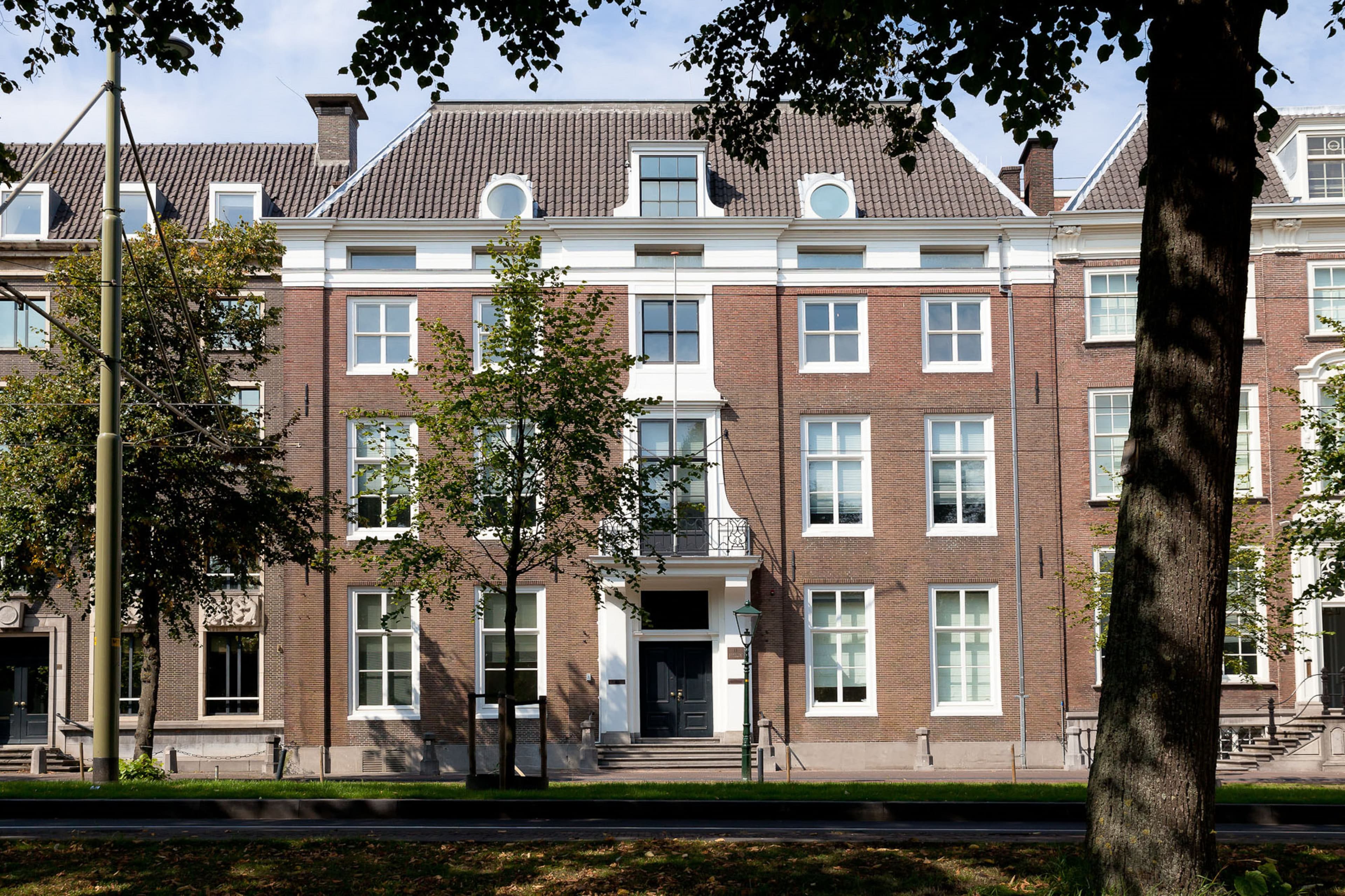 Staybridge Suites The Hague - Parliament - Image 1